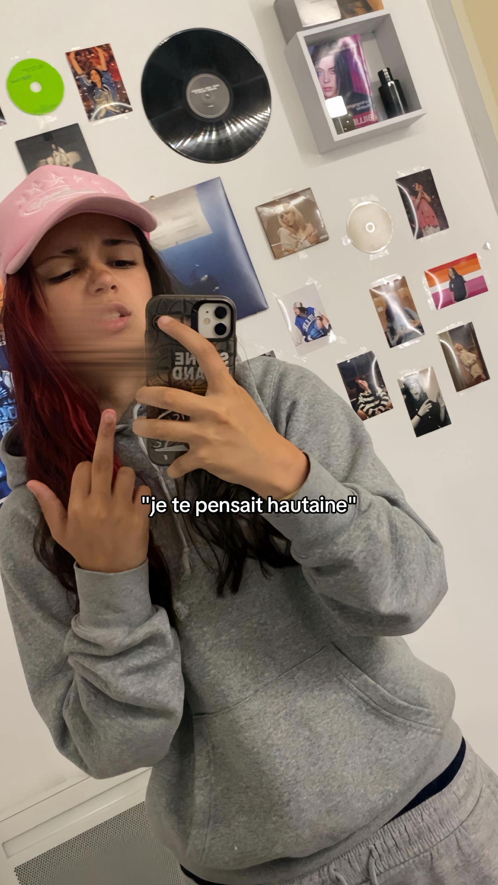 @Noémie (billie's version★)