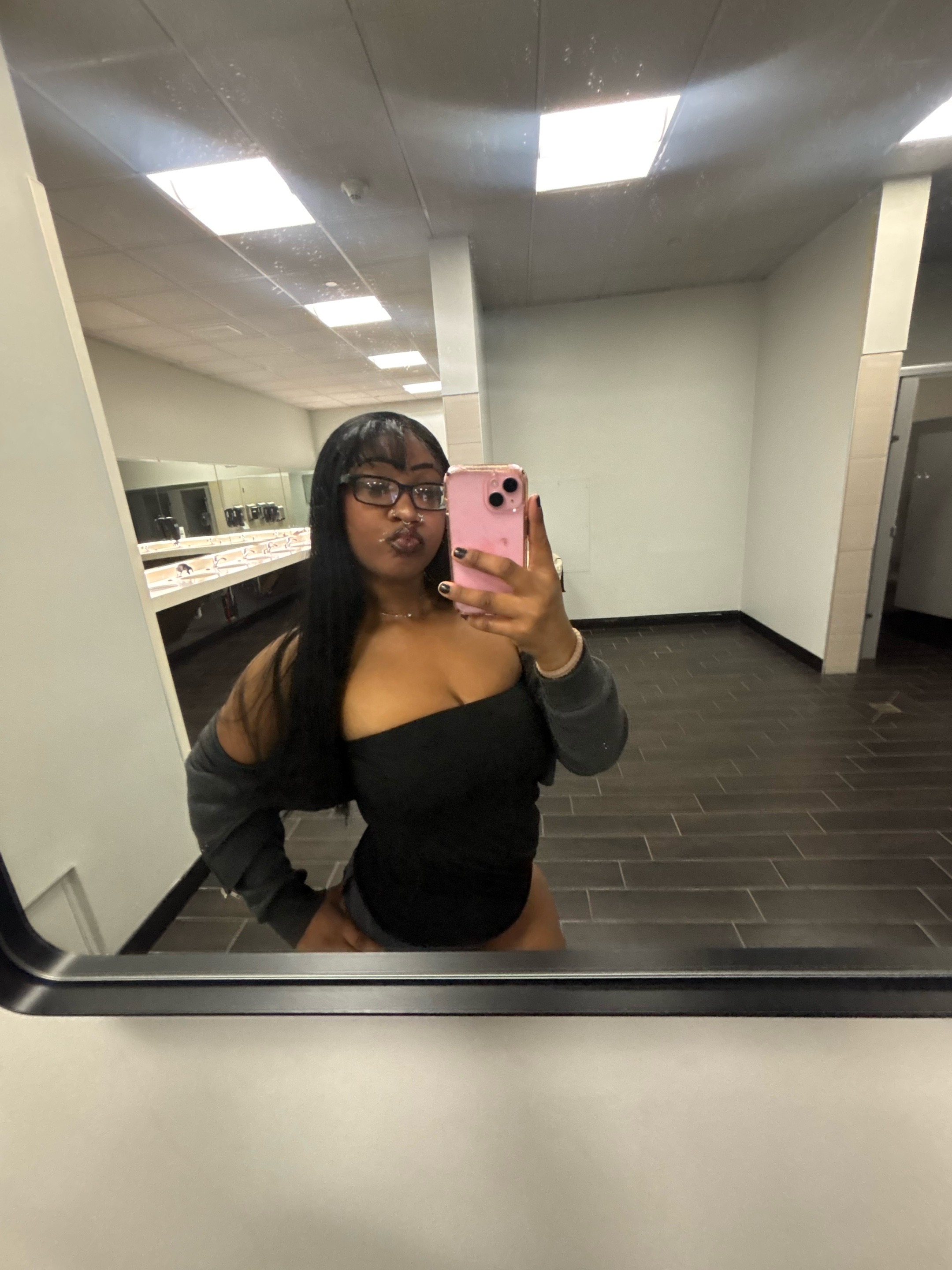 @Helovebarbee