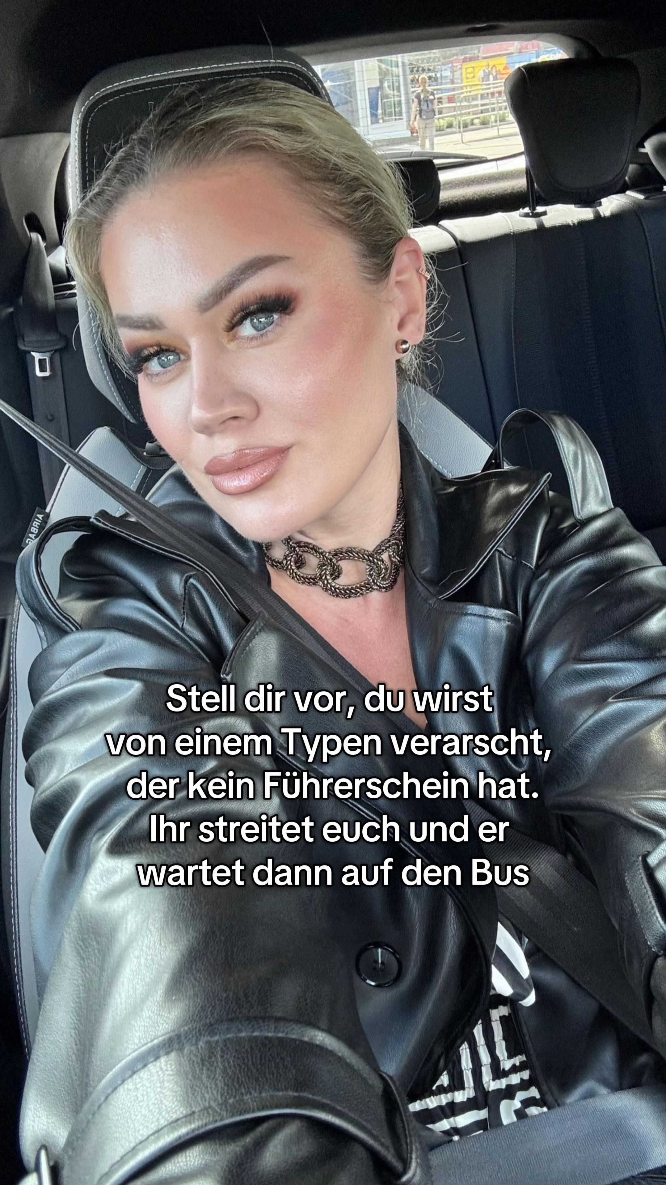 @AnnaGorr