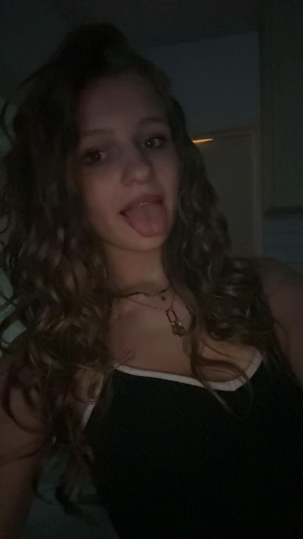 @ℒ𝒾𝓏𝑒 💕✌️