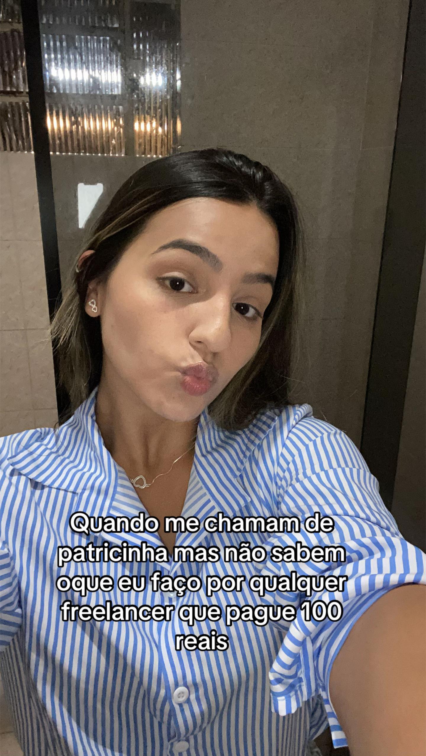 @Aninhacastr