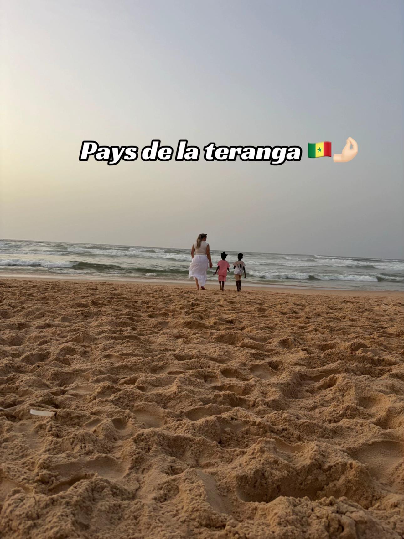 @Laura🇸🇳🇫🇷