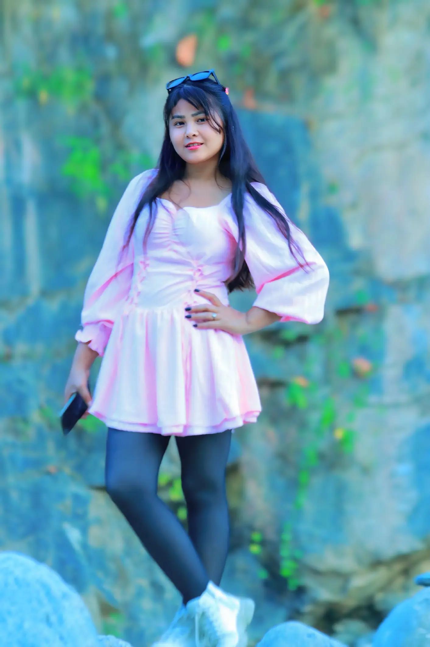 @Susmita Razbncy