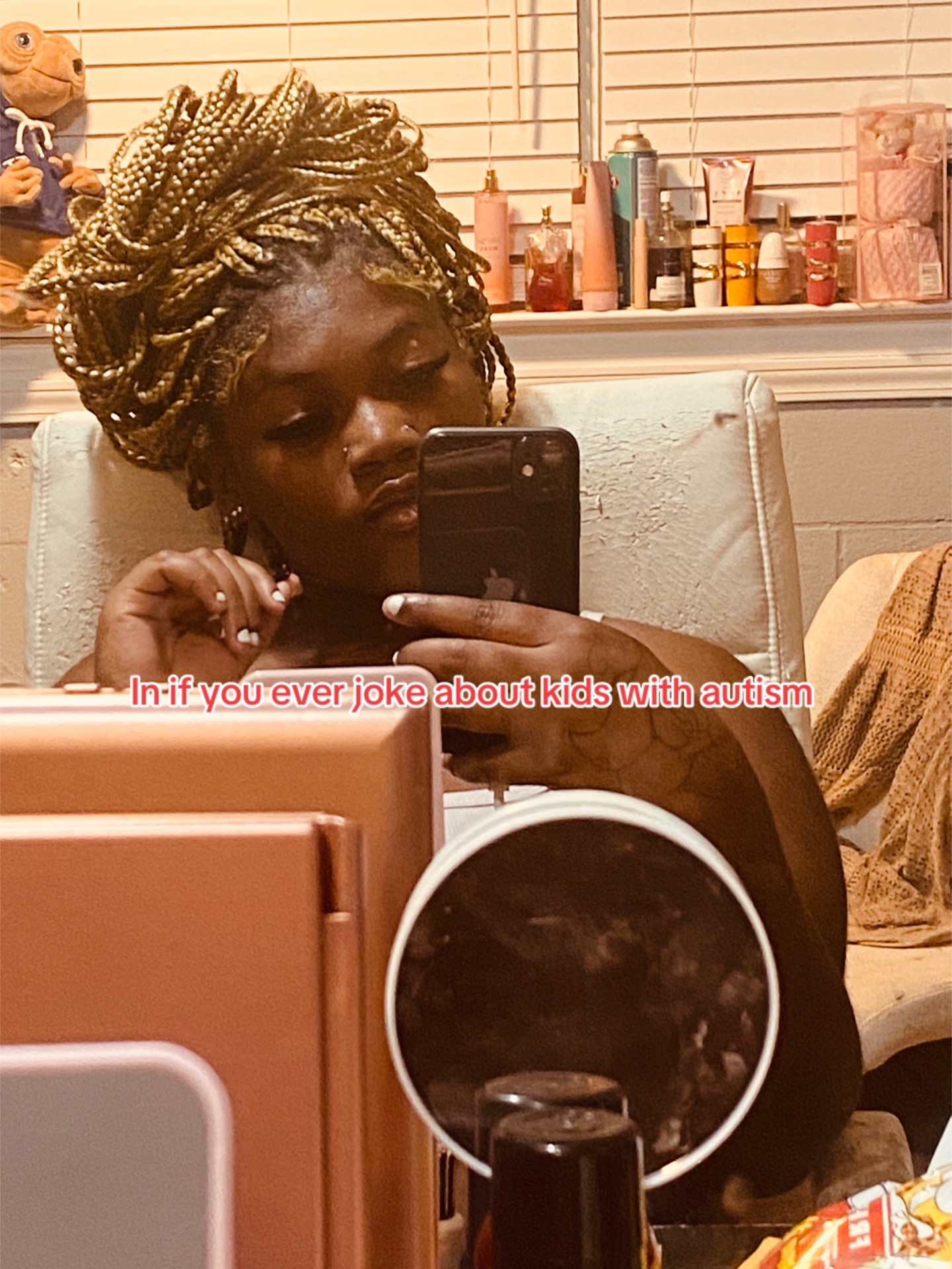 @ladysane😷