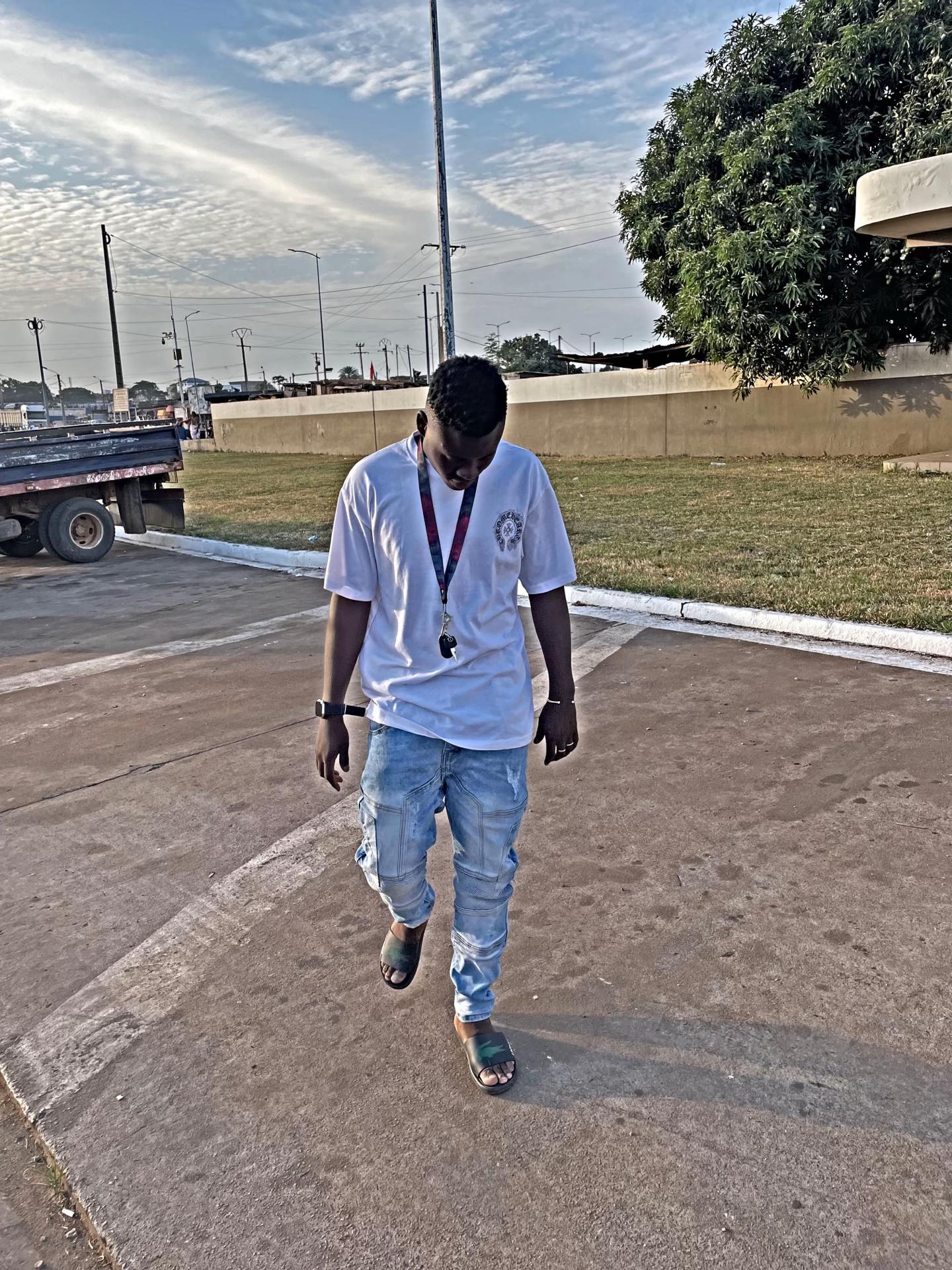 @𝒁𝑨𝑹𝑴𝑨 𝑻𝑪𝑯𝑨𝑰 🦍🇳🇪✨