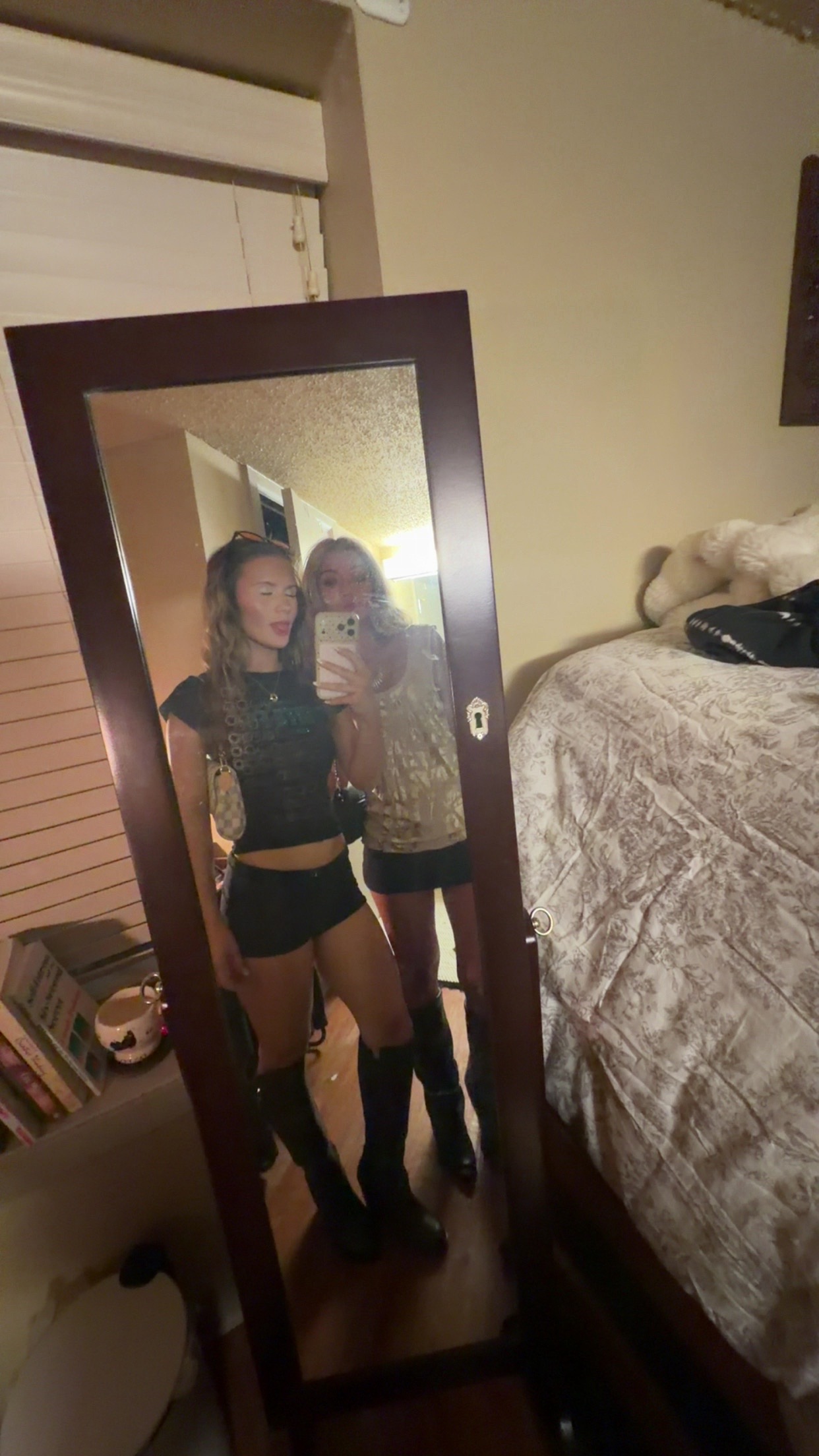 @Ava Colangelo