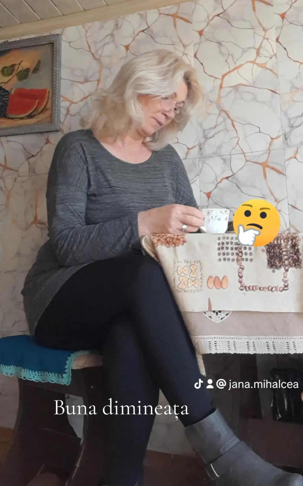 @Fără nume