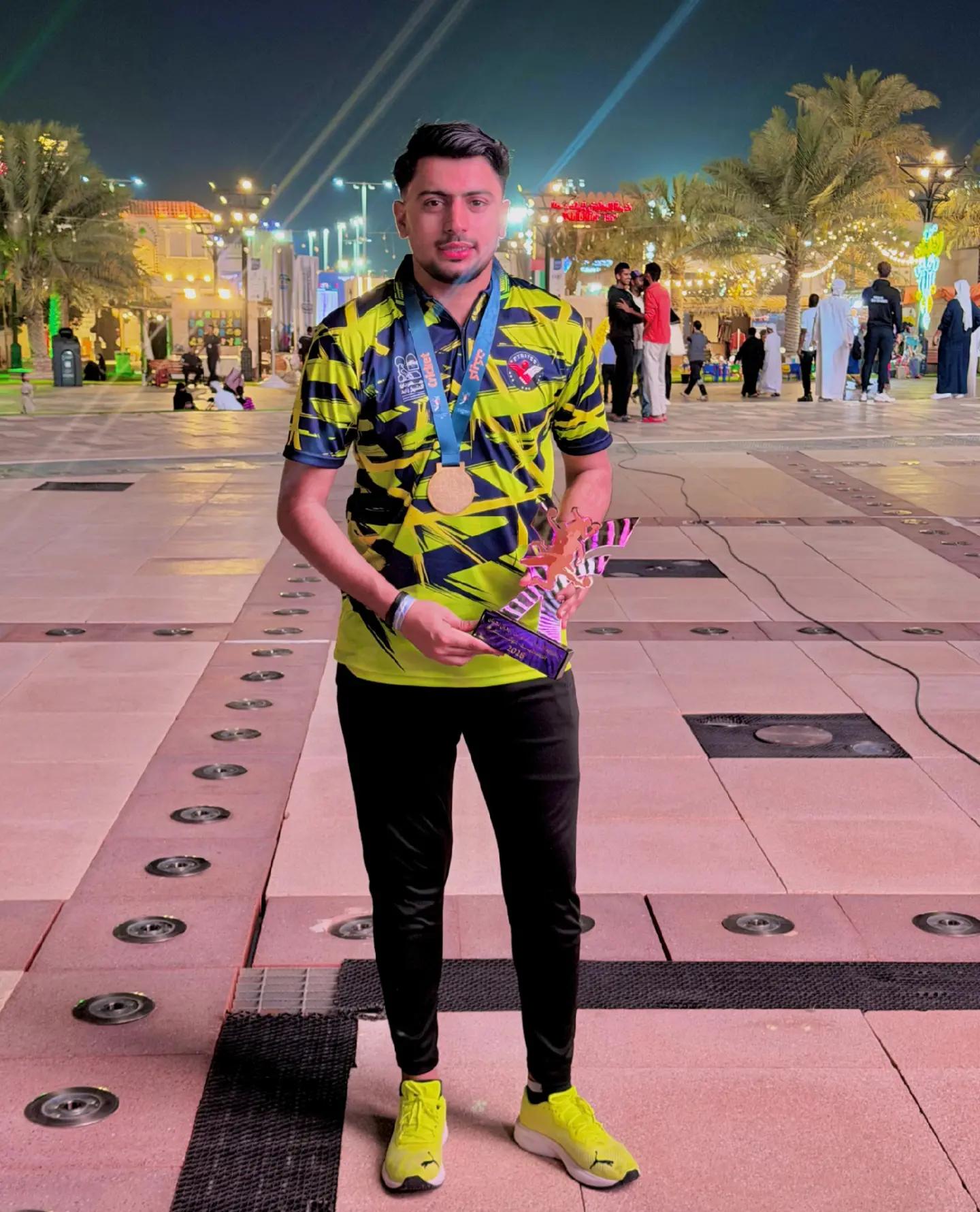 @️MaDiiii 🖤🇦🇪✨