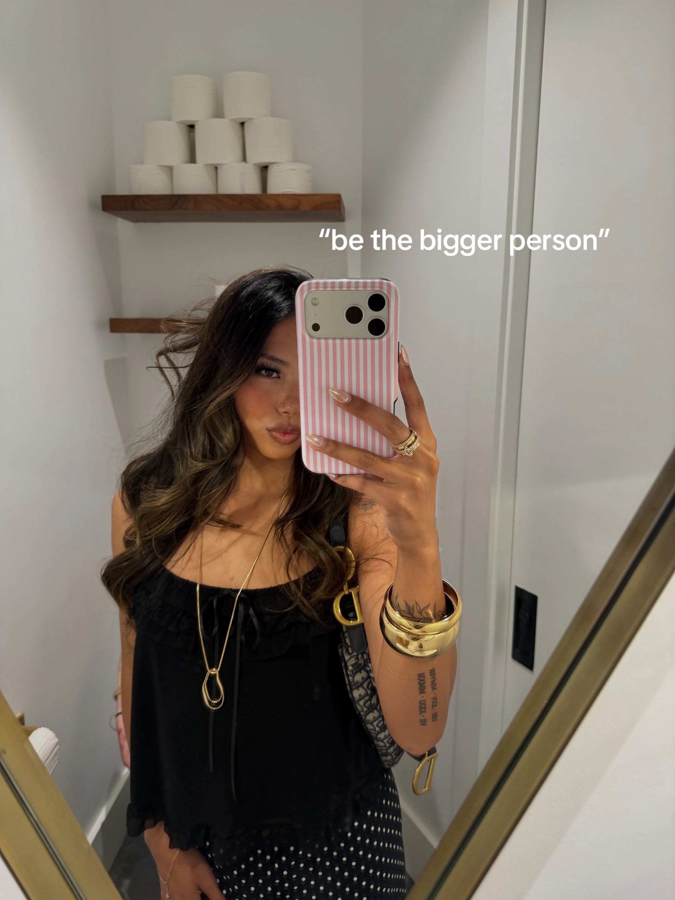 @taylor naomi