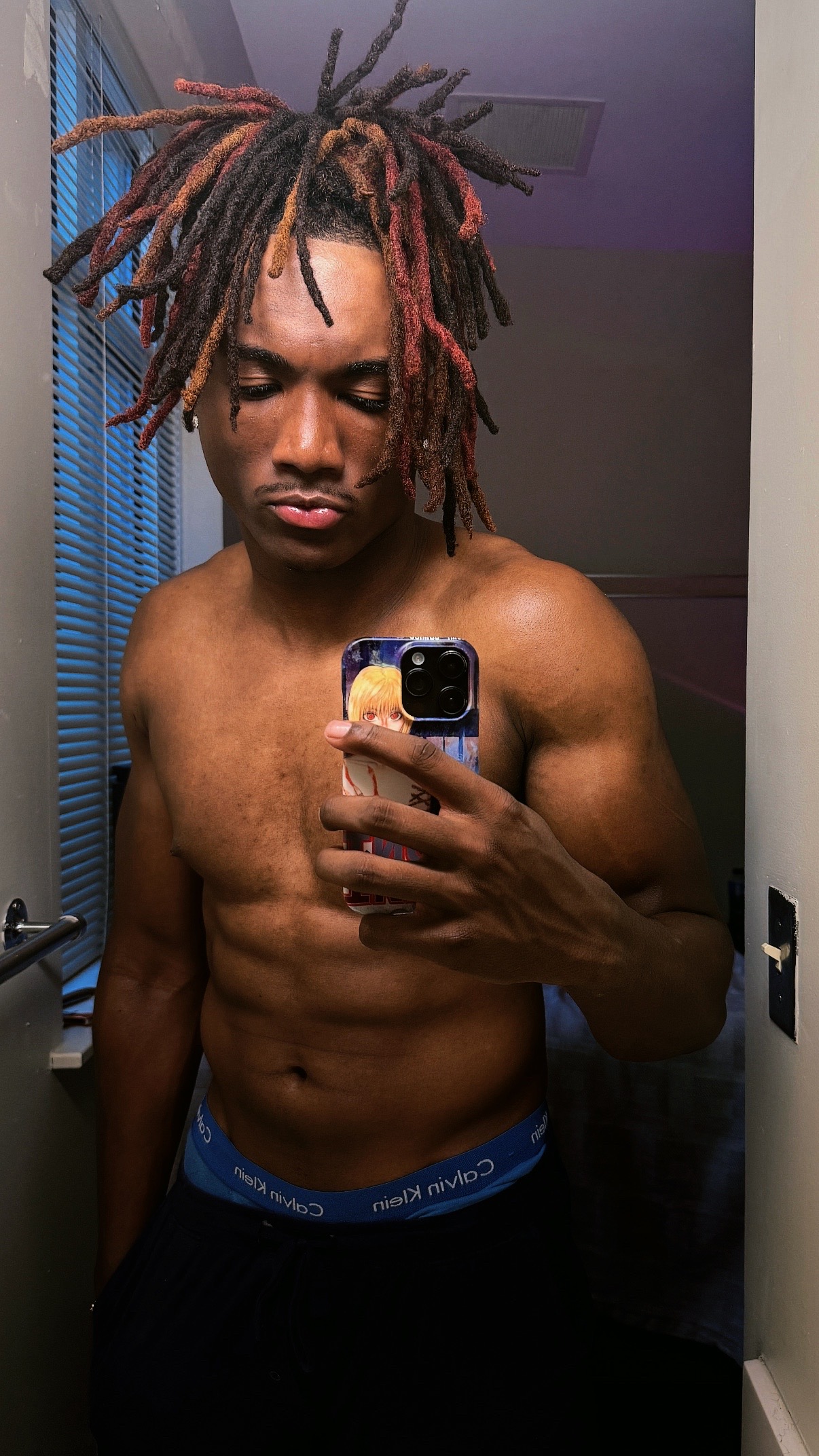 @sorryifellshort