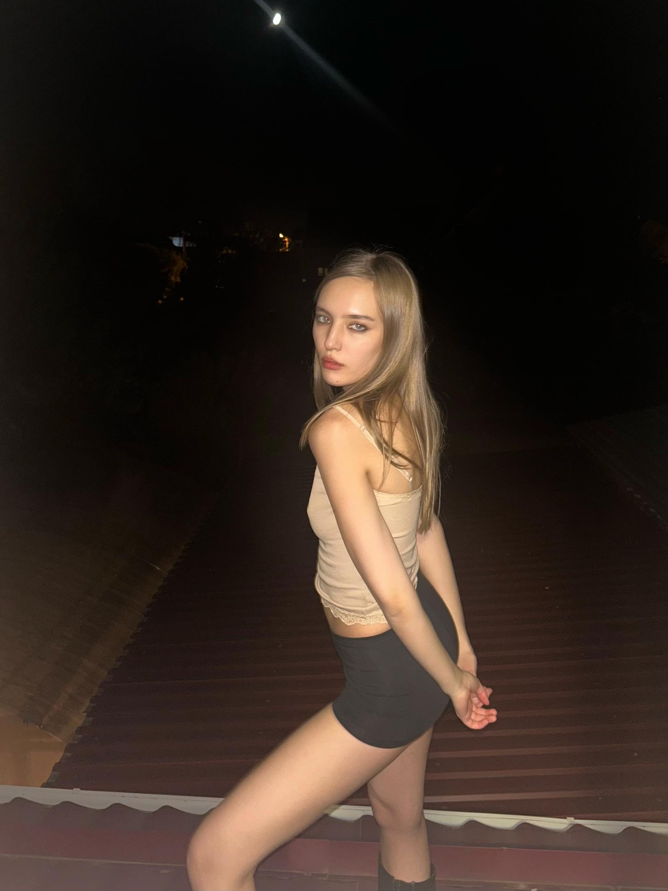 @vladlena