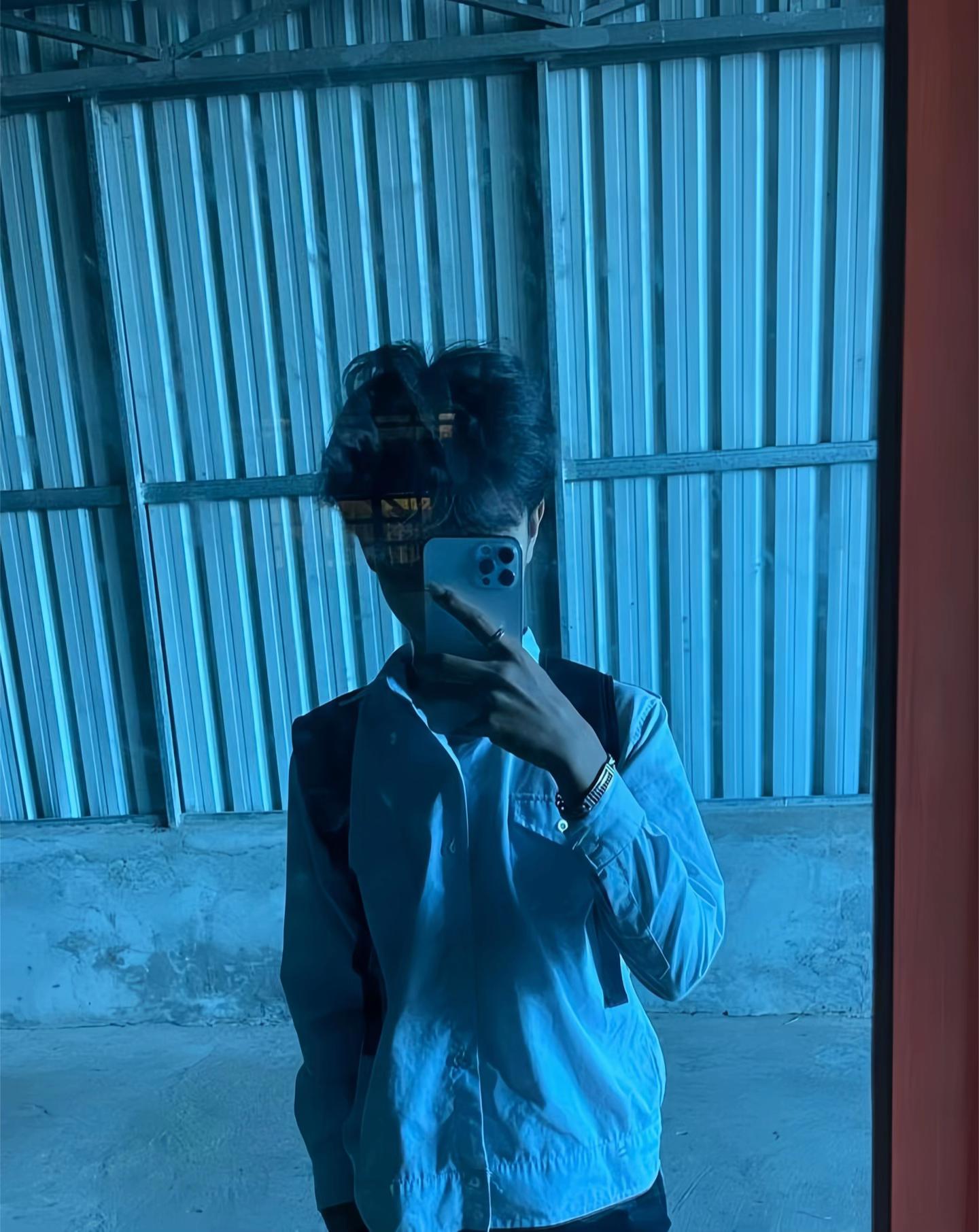@( &acute;◔ ‸◔')哼