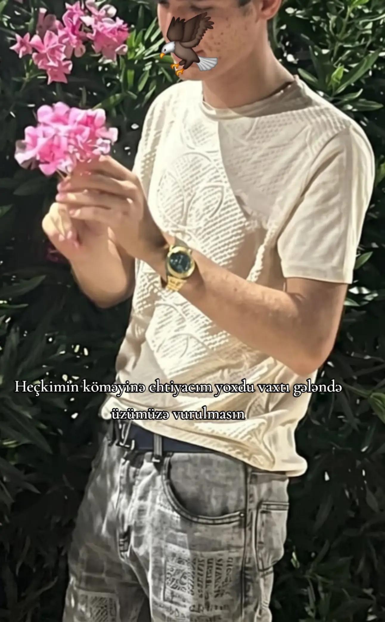 @🦅