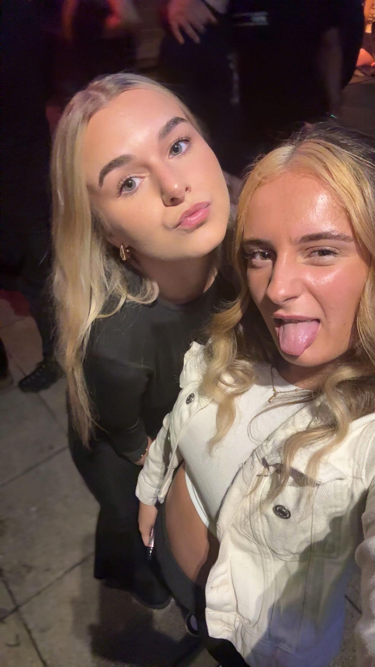 @Alyshia:)