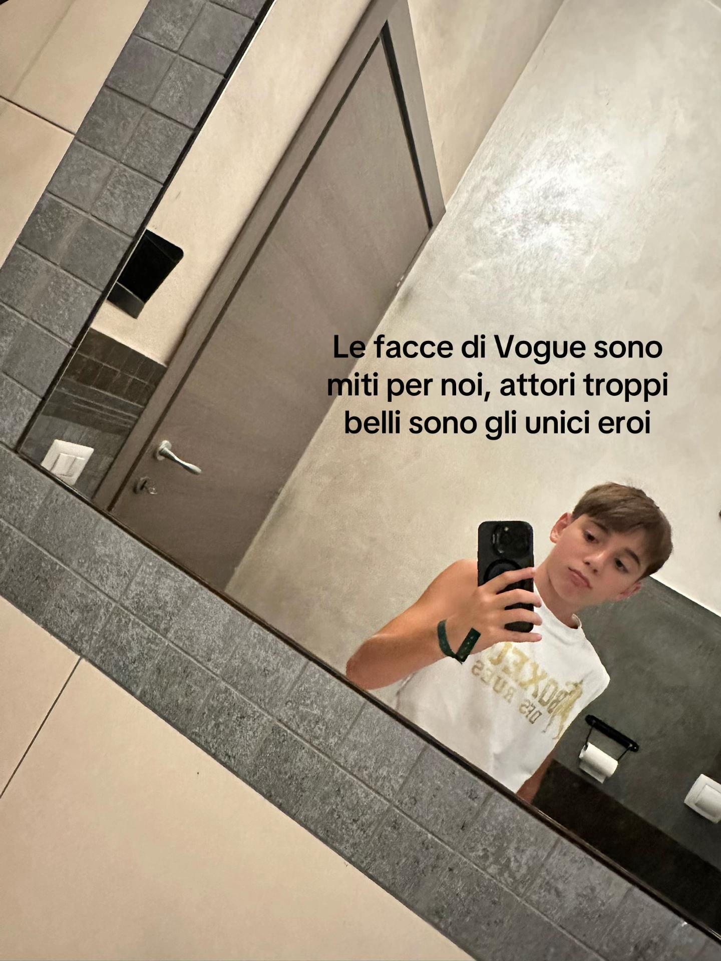 @𝕴𝖑_𝕻𝖊𝖈𝖈𝖍𝖎𝖔𝖑𝖎@