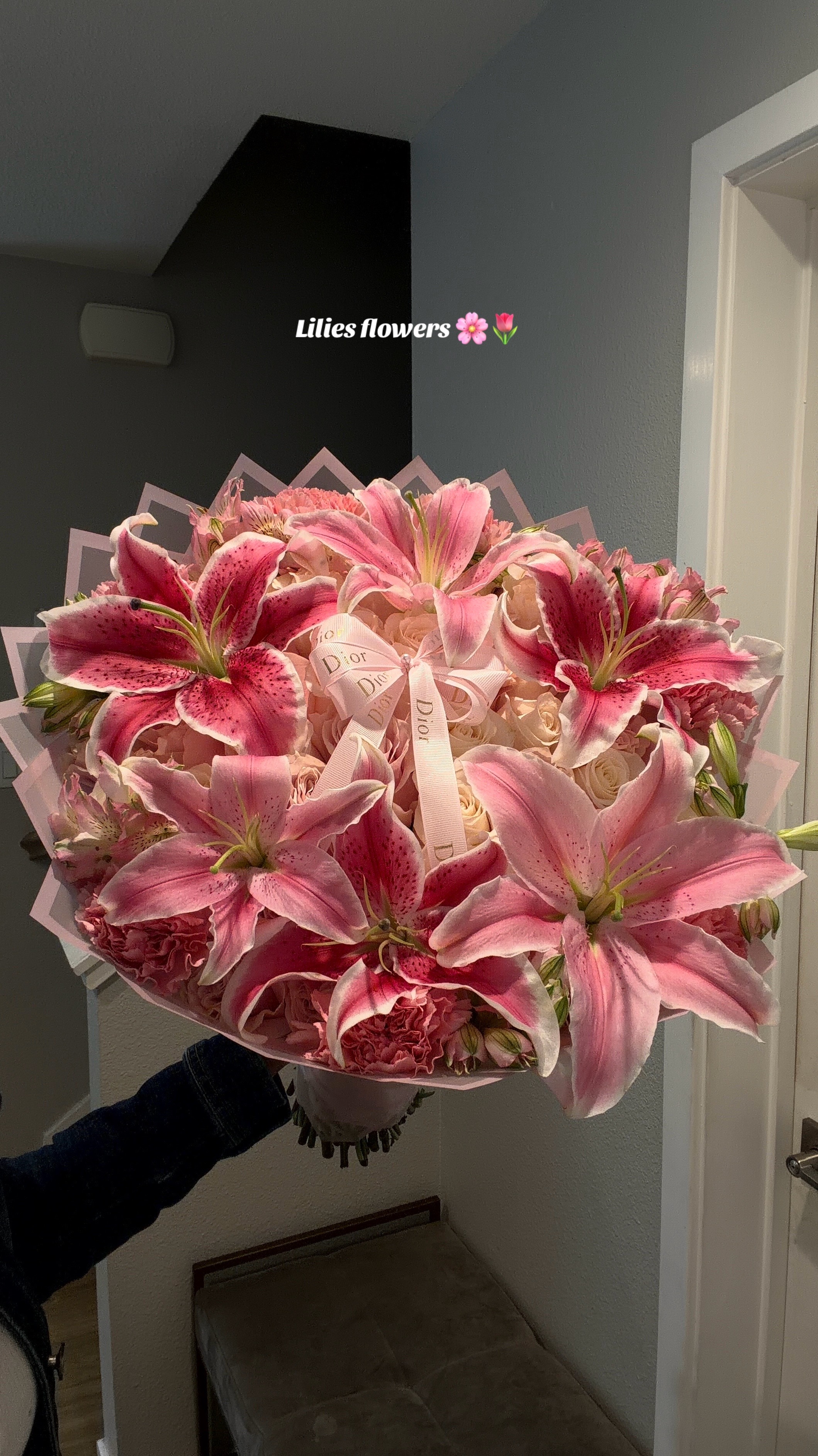 @Bouquets By Yury
