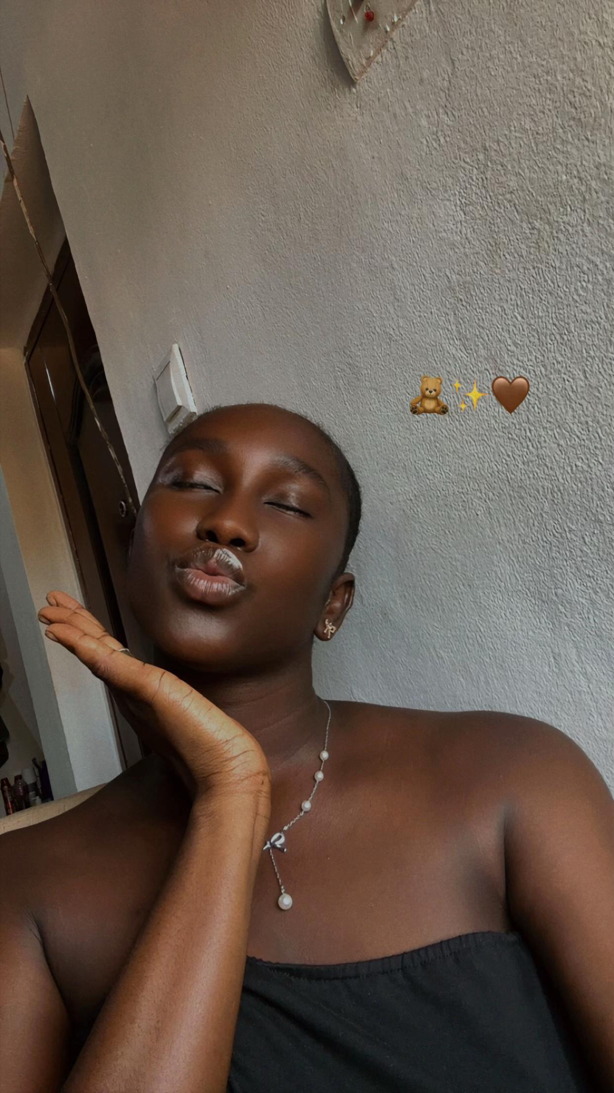 @👑Queen Sona 👸224🇬🇳🇫🇷