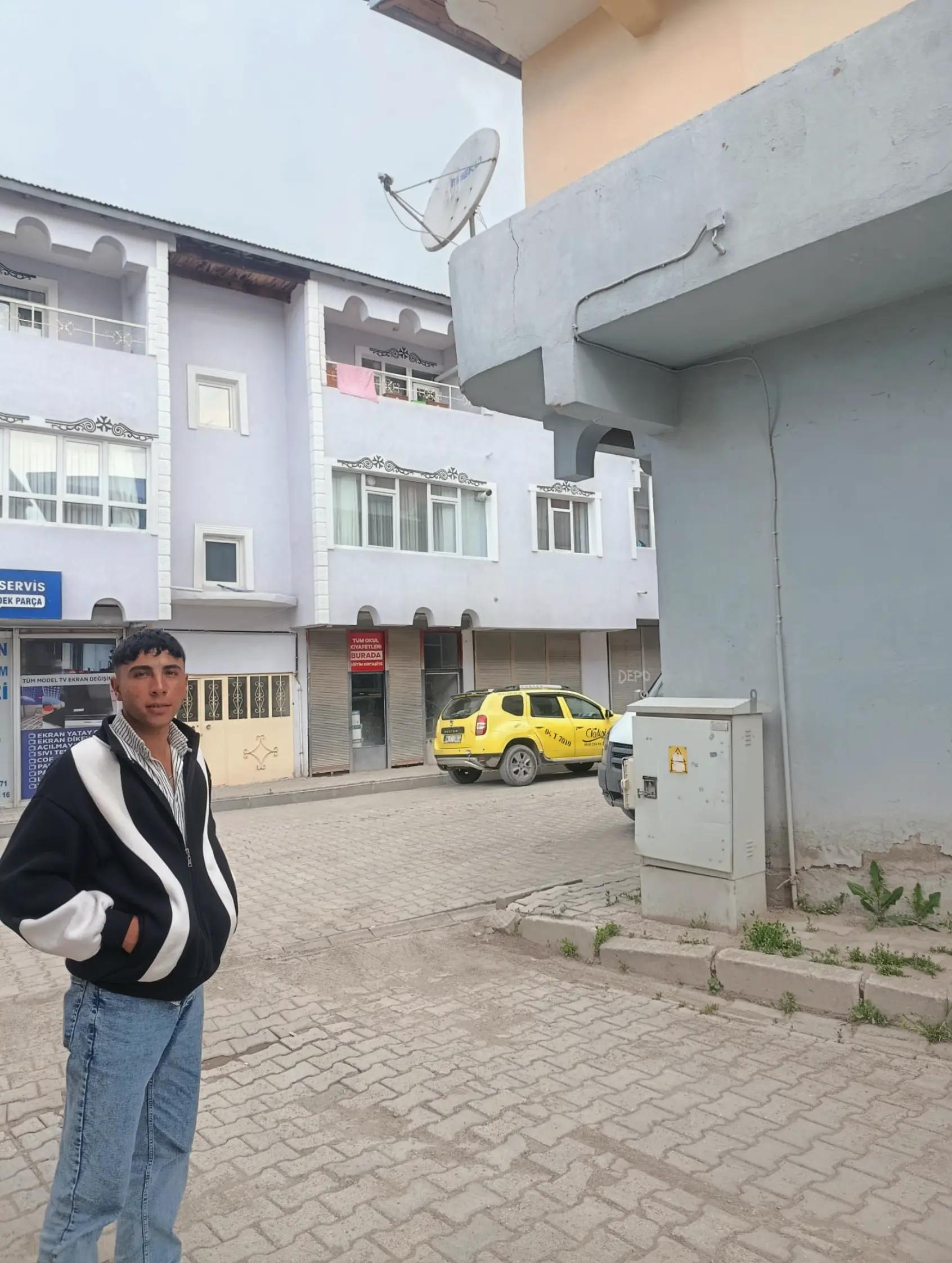 @özgür Yıldız