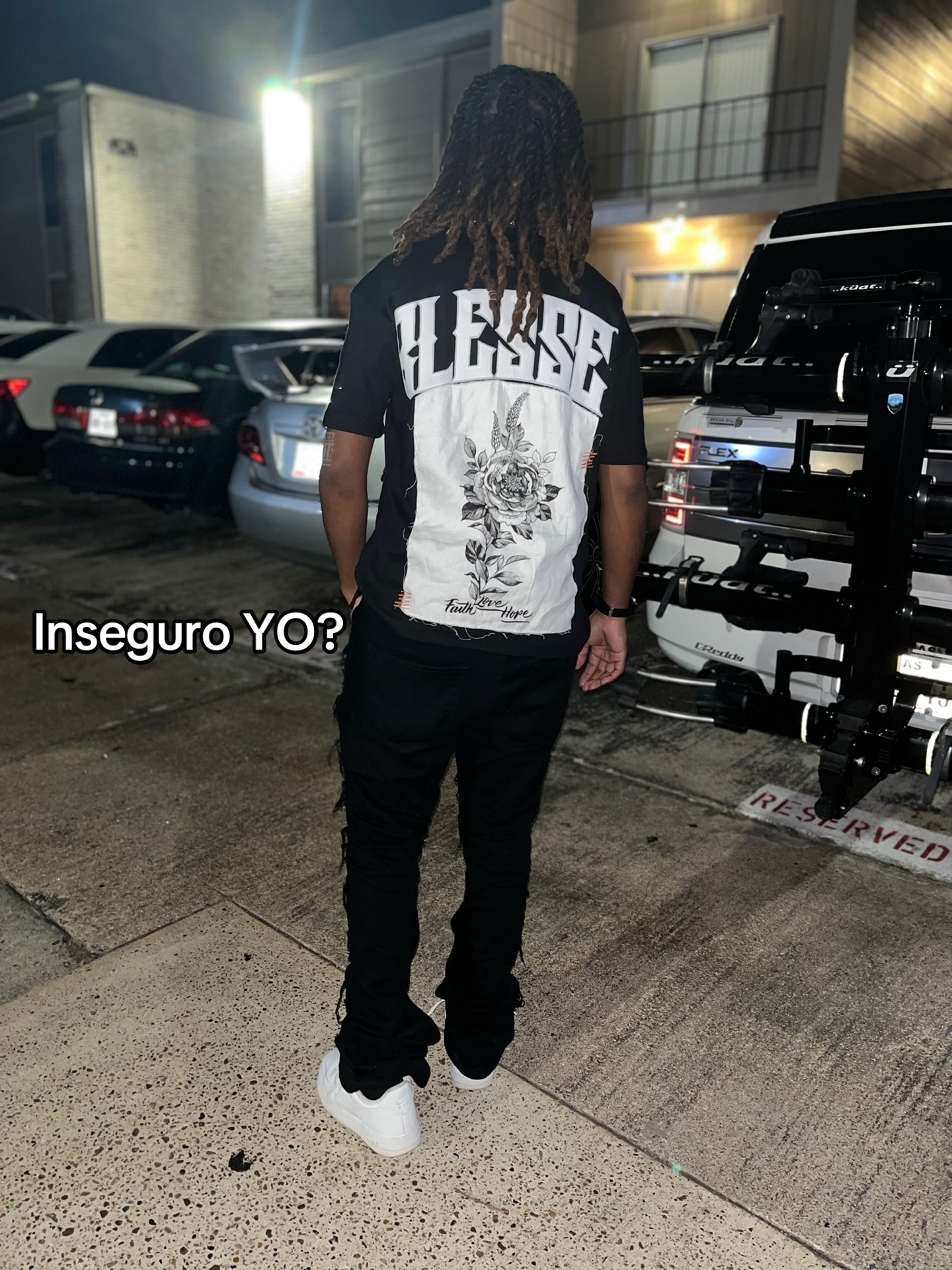 @L I N O 🦪