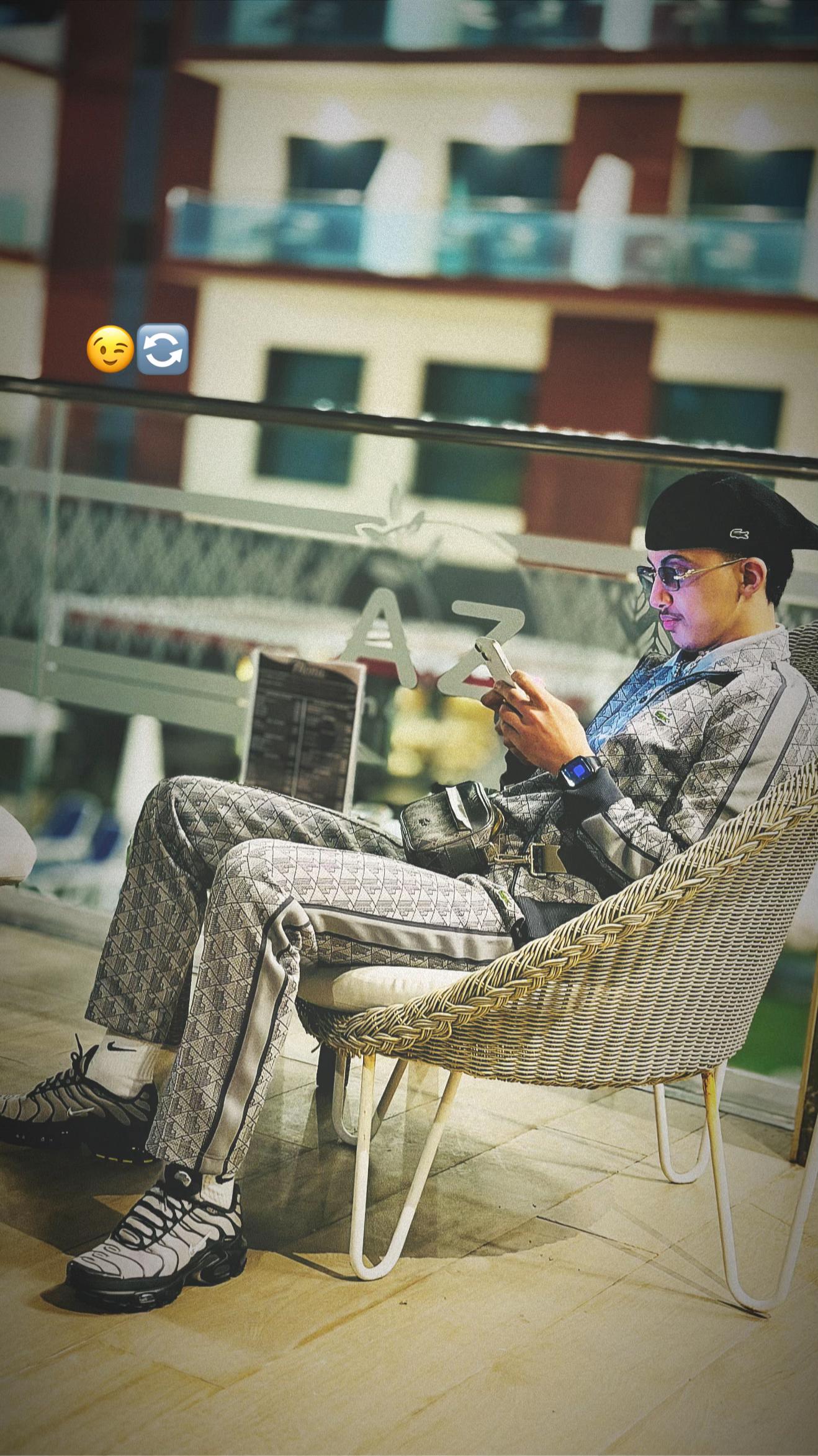 @𝑅𝒾𝐸𝒩💯𝑅𝒾𝐸𝒩