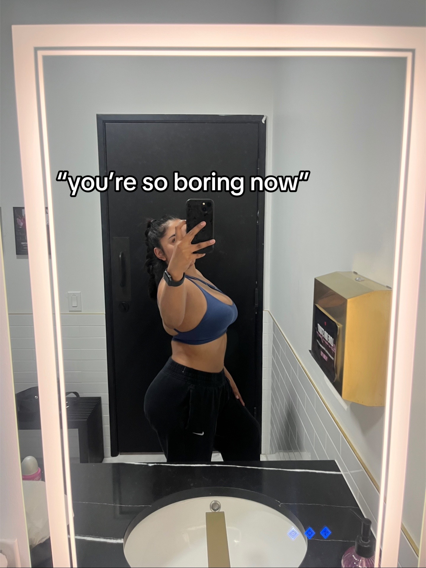 @janellemonet