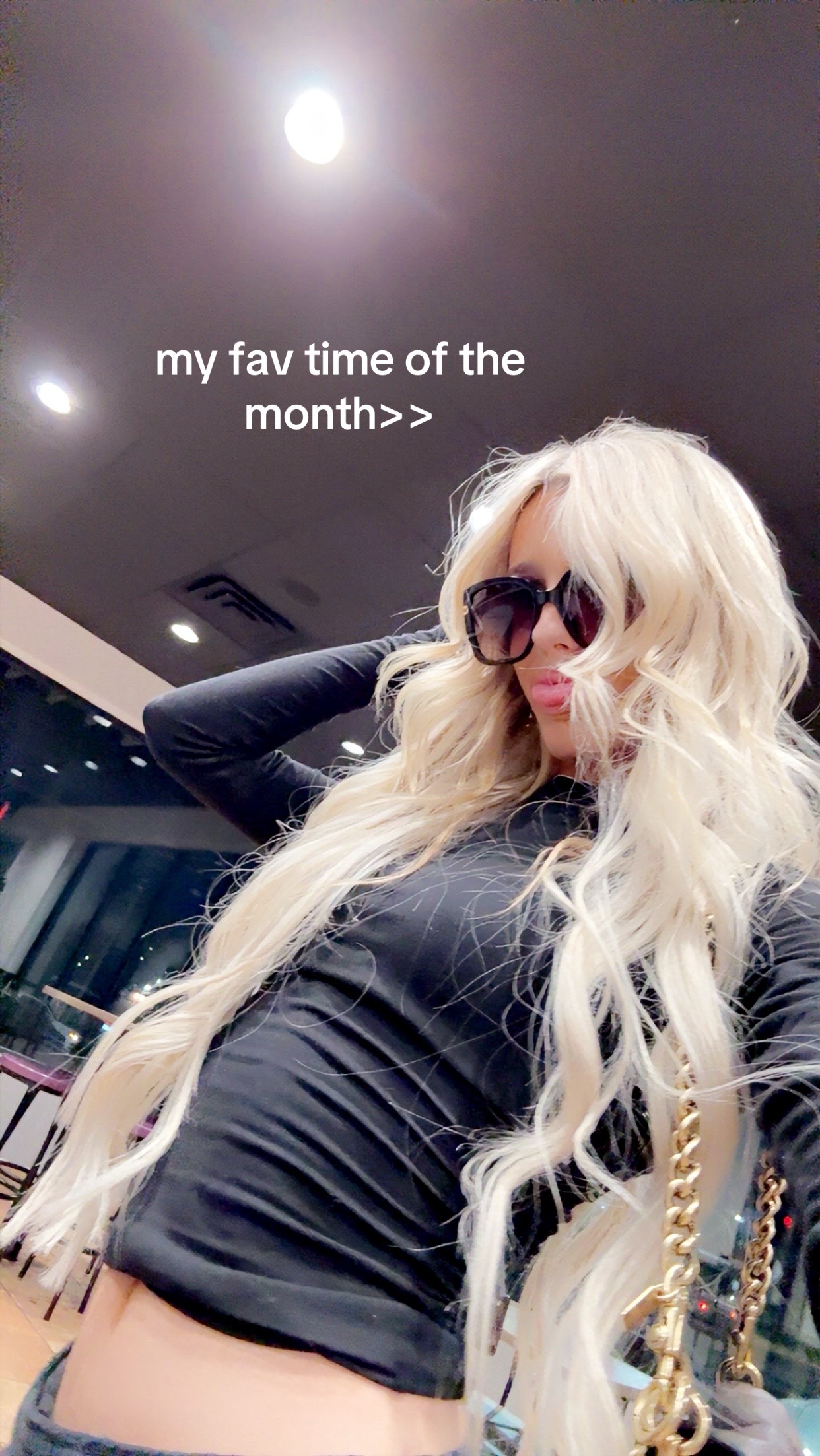 @via *✧･ﾟ: