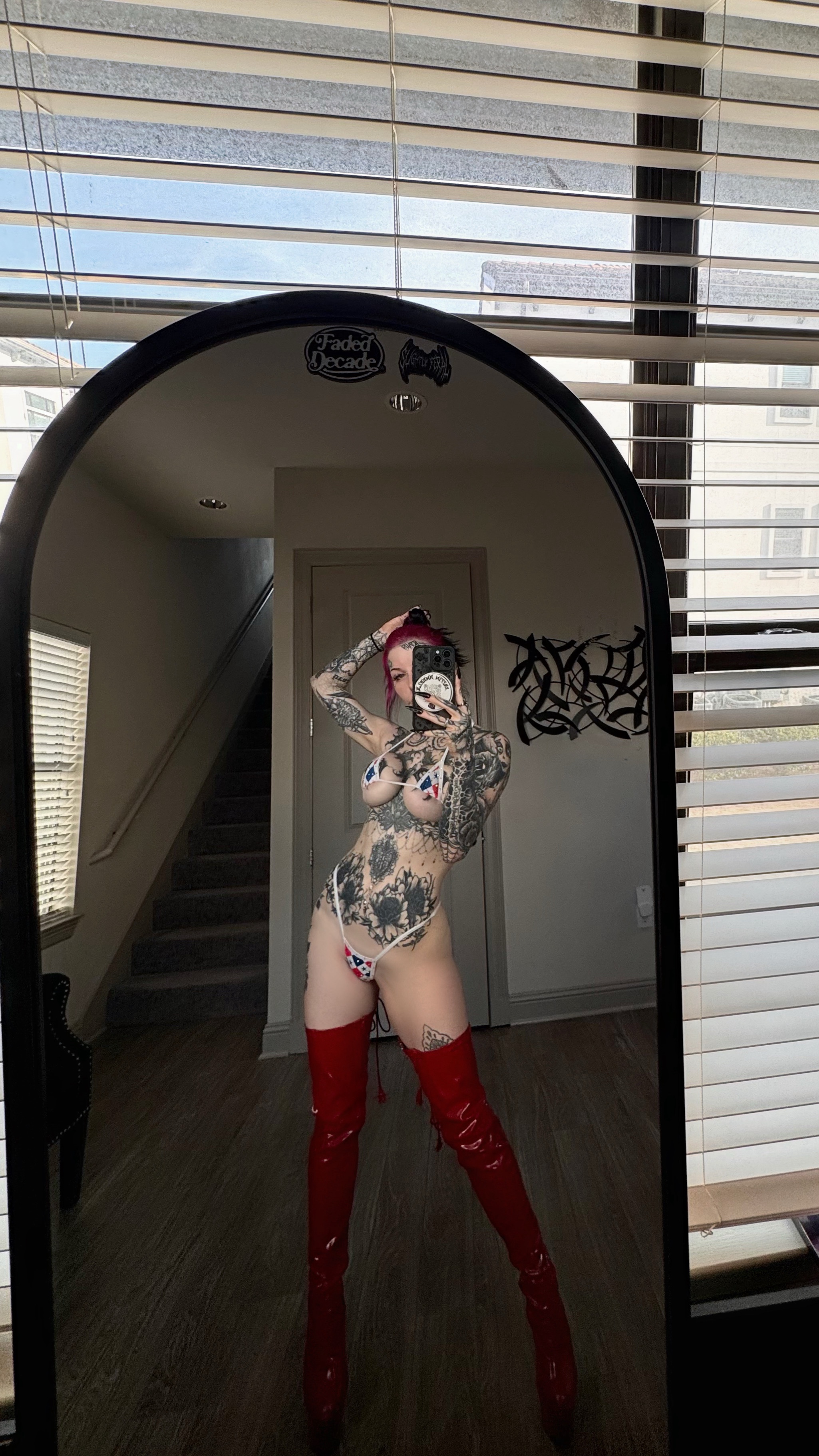 @xocoffinshorty