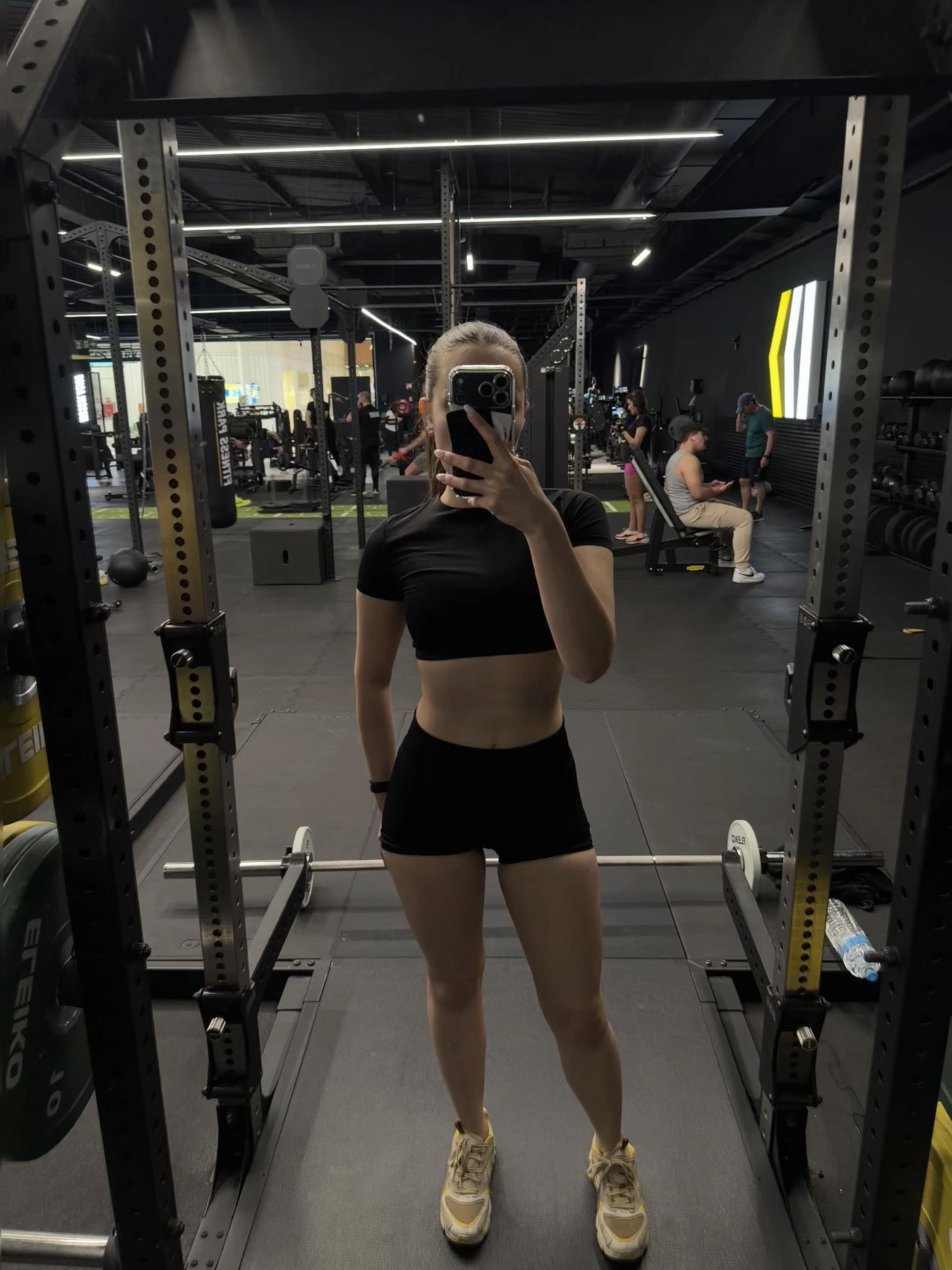 @Equisde