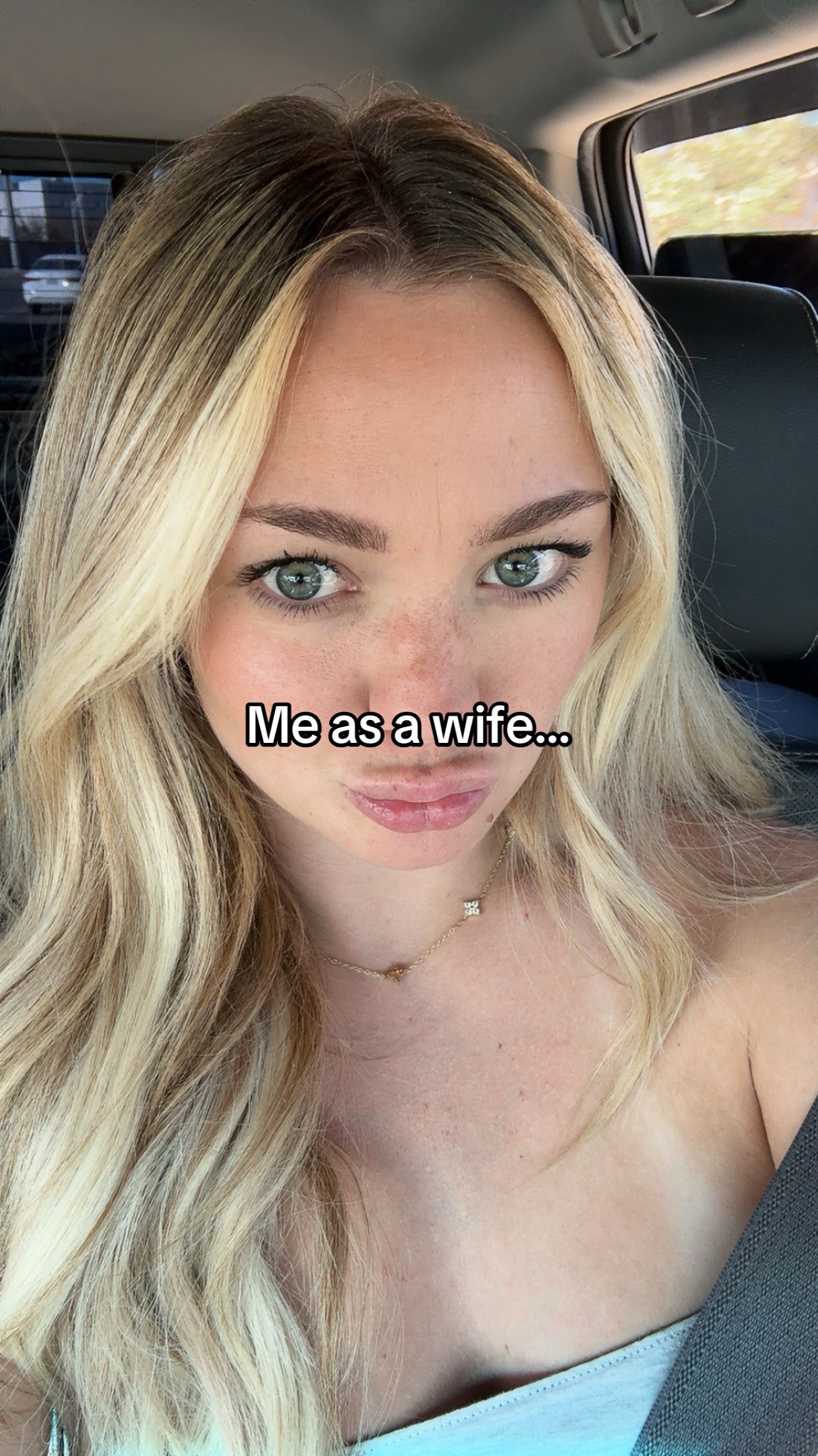 @blondeafterdarkk