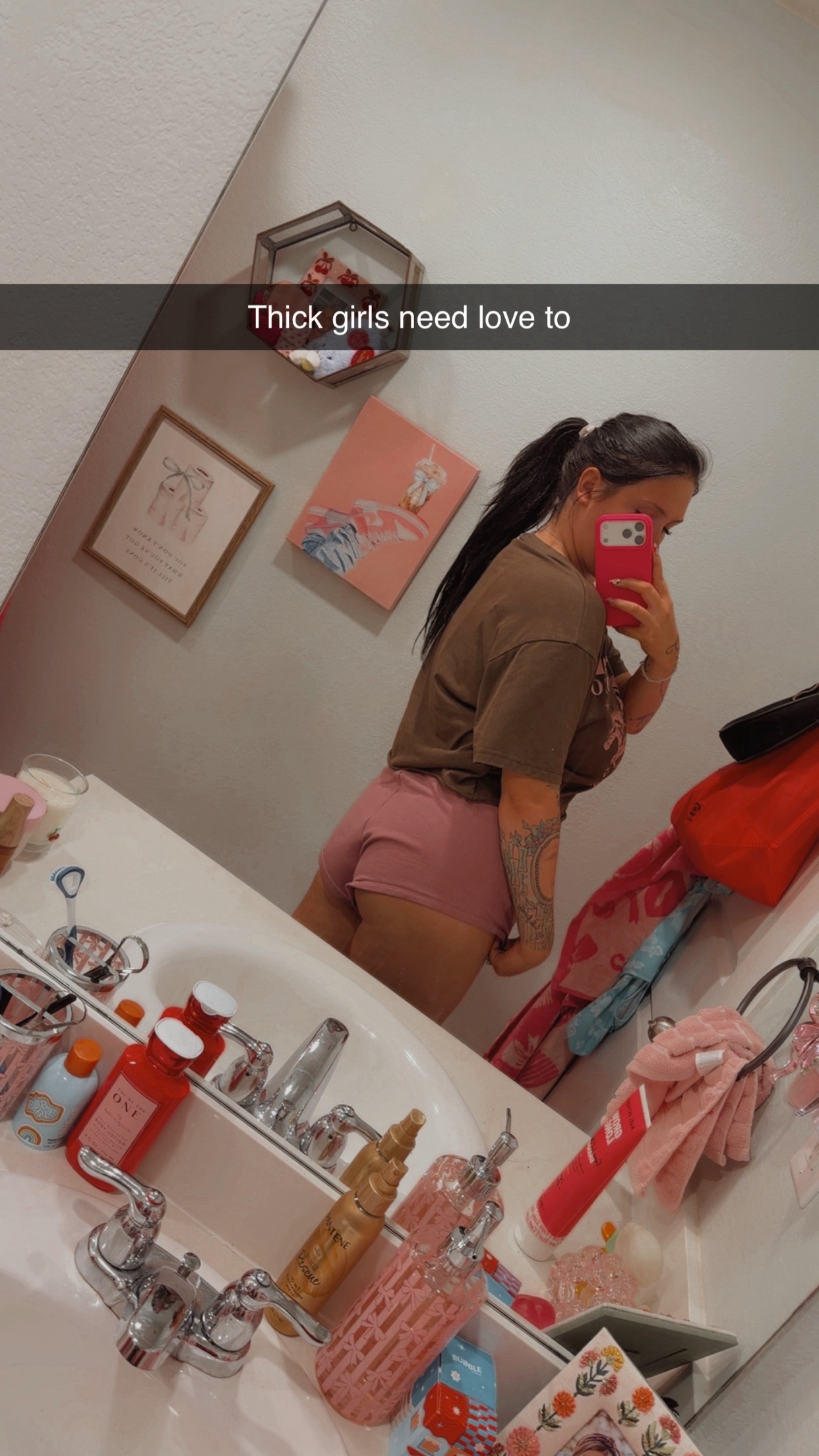 @SunkissedTrouble☀️🌶️