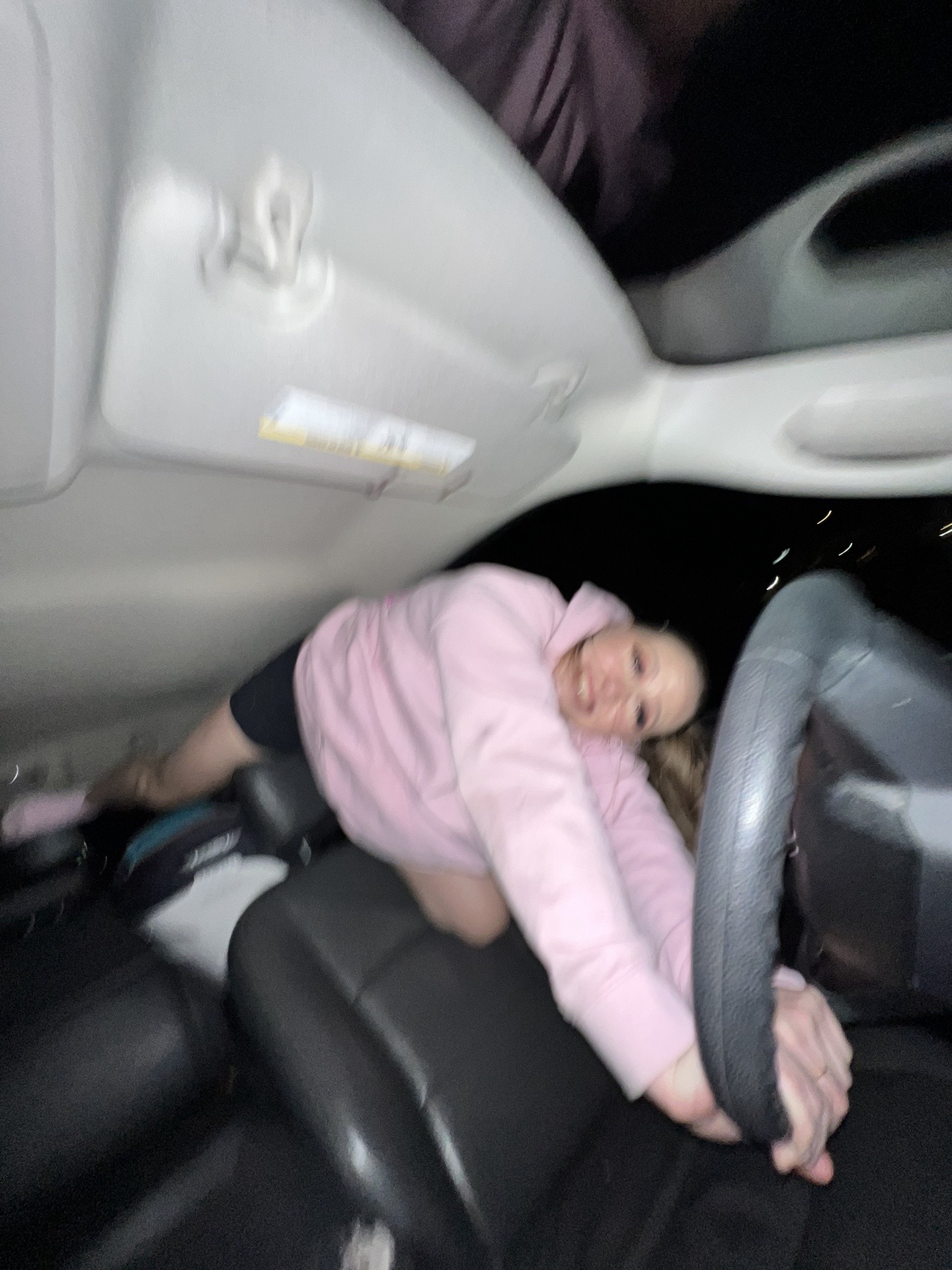 @devan_mooney