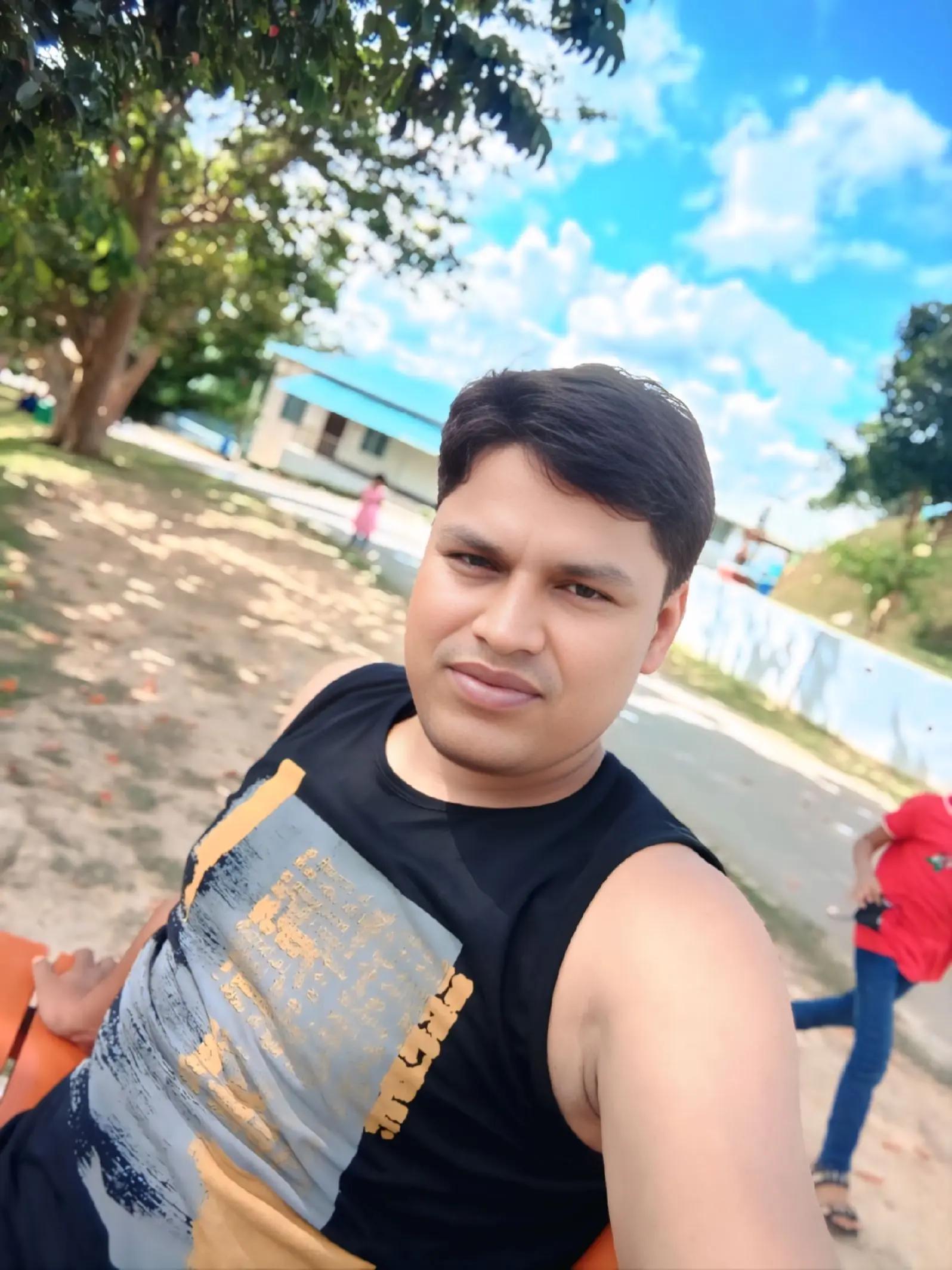 @ujjalpramanik095