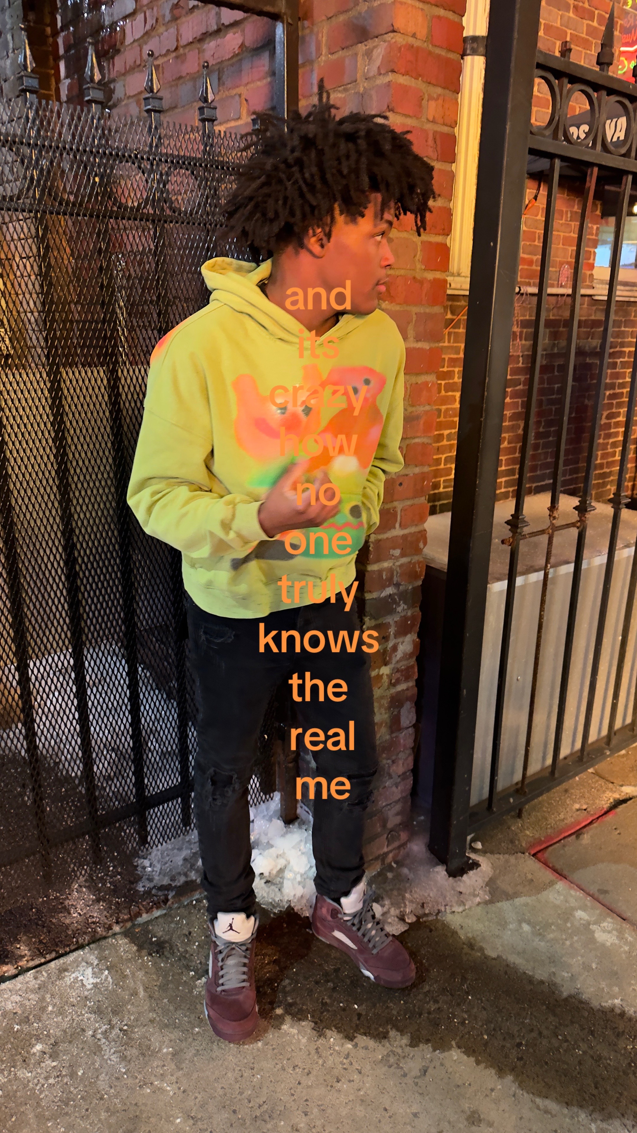 @️