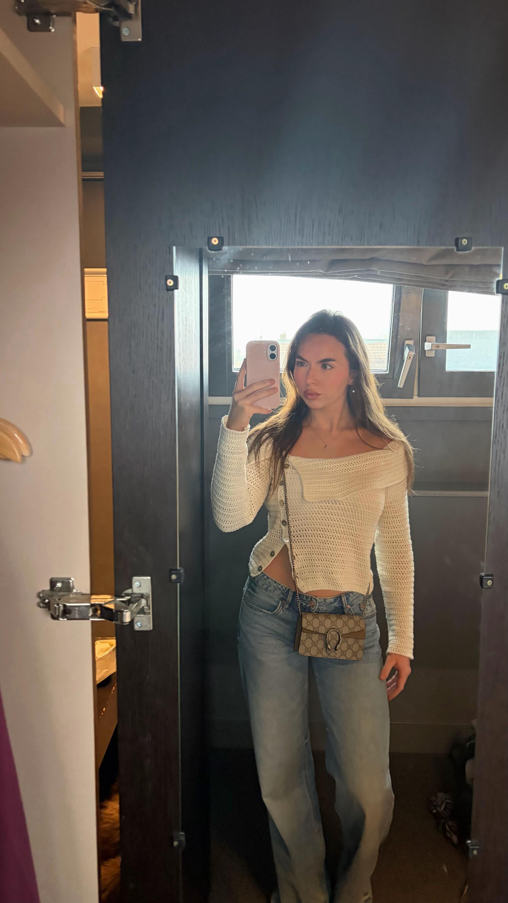 @M