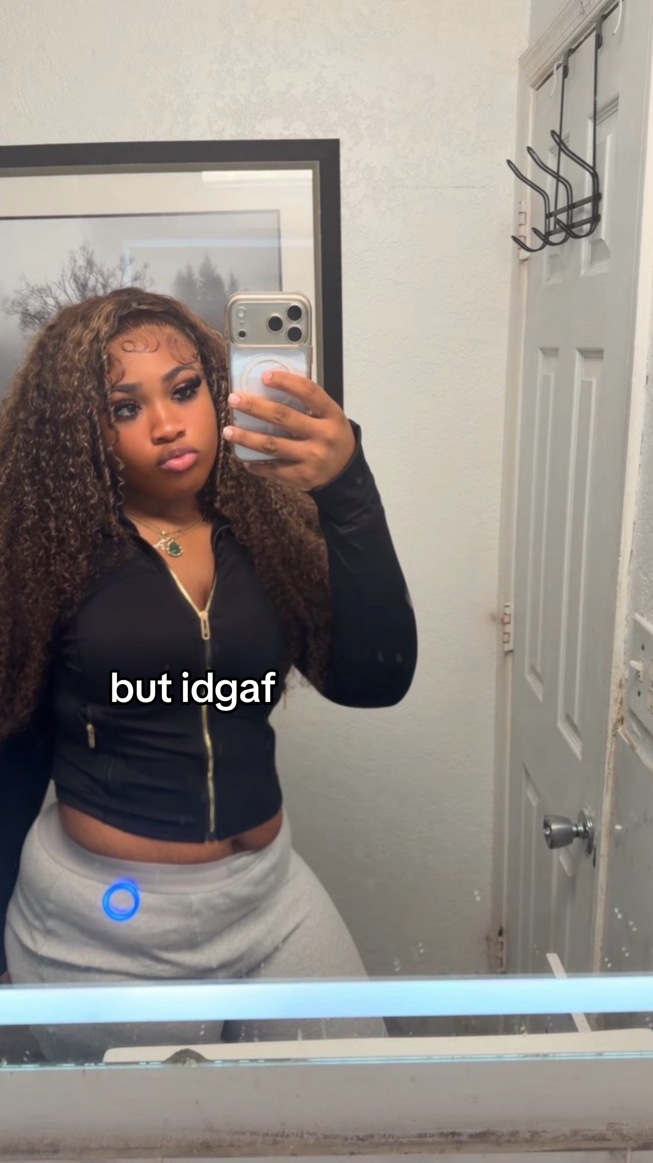 @♕