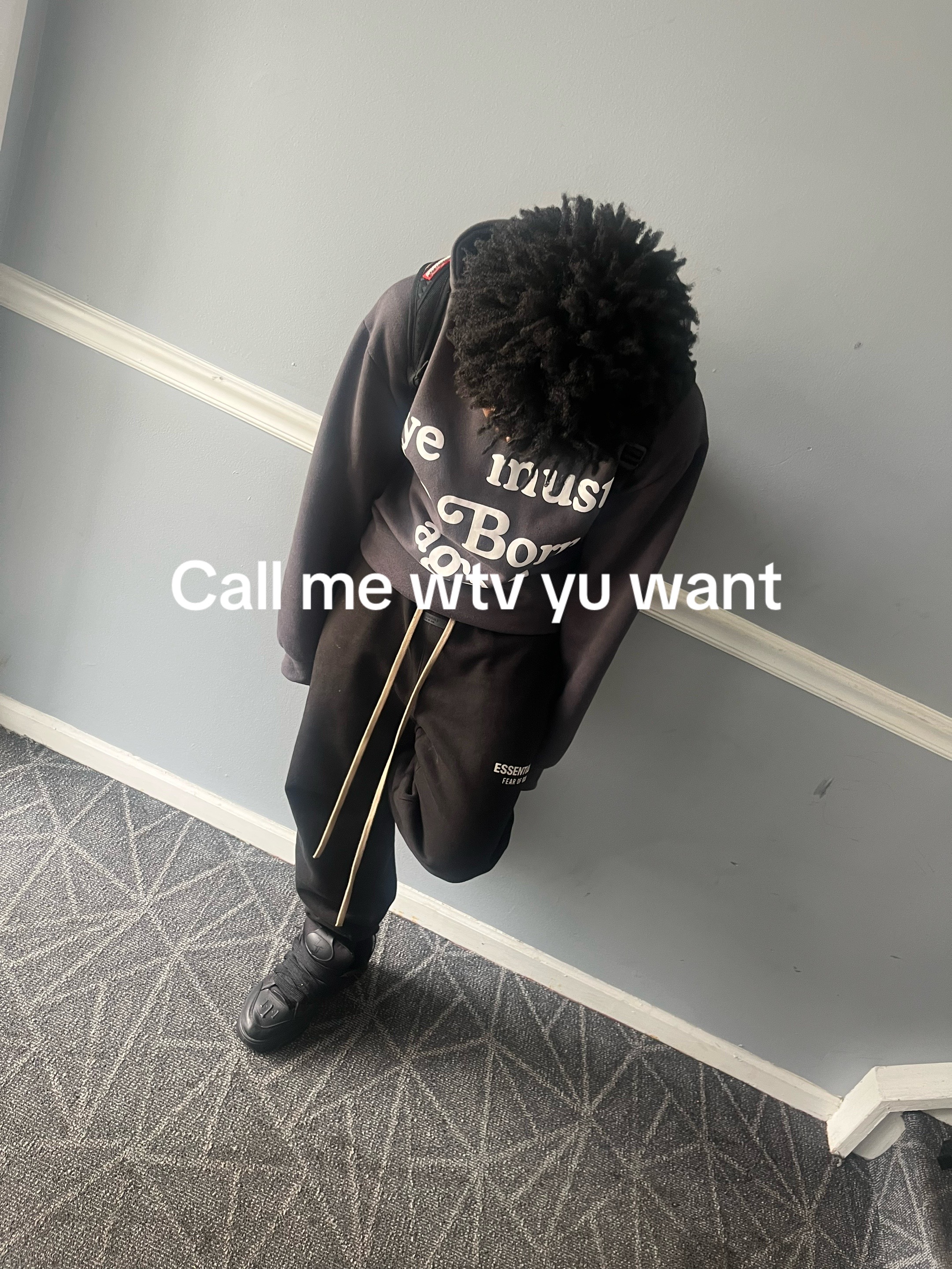 @Ġl&yuml;phG0ď