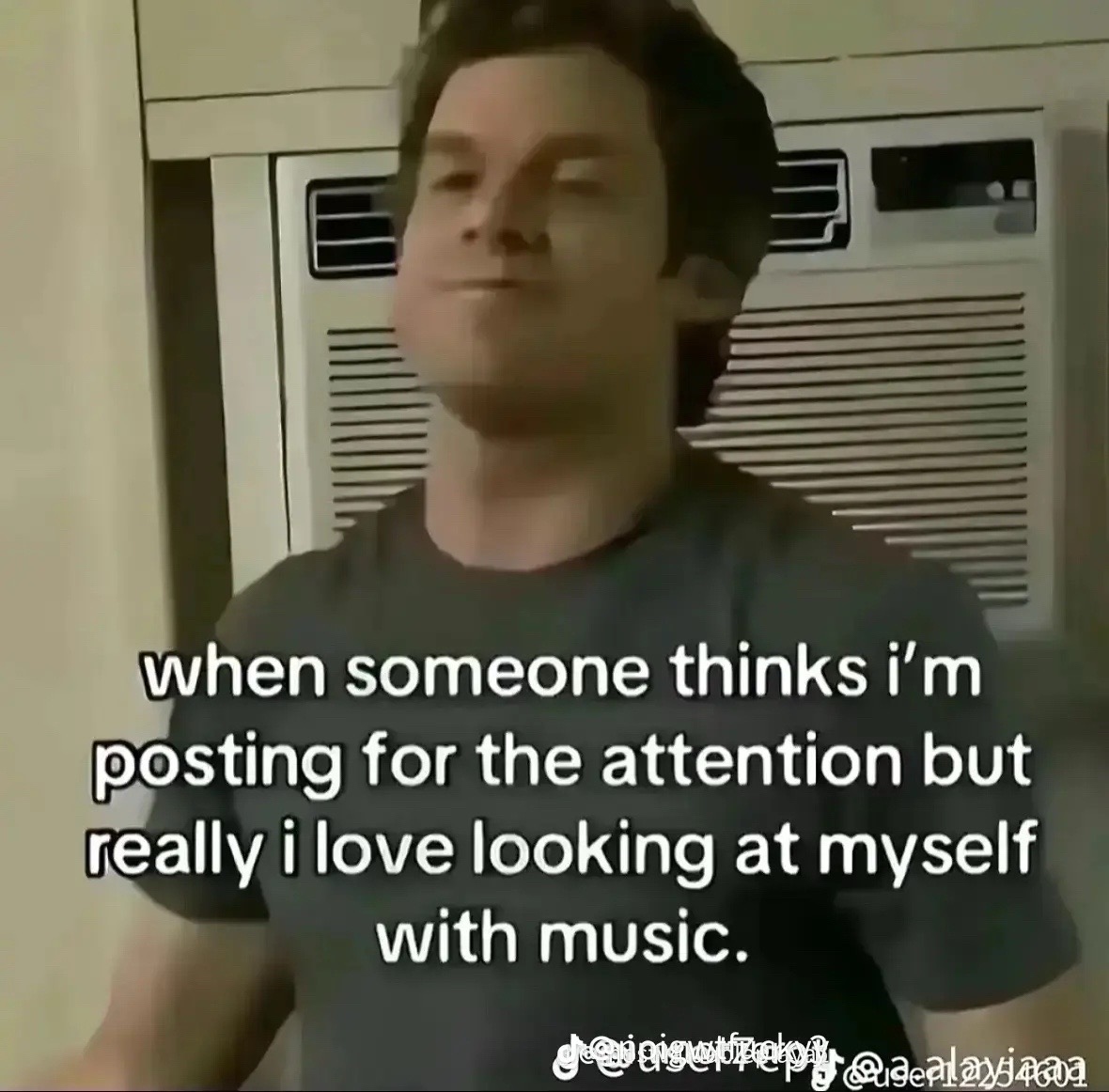 @⃟