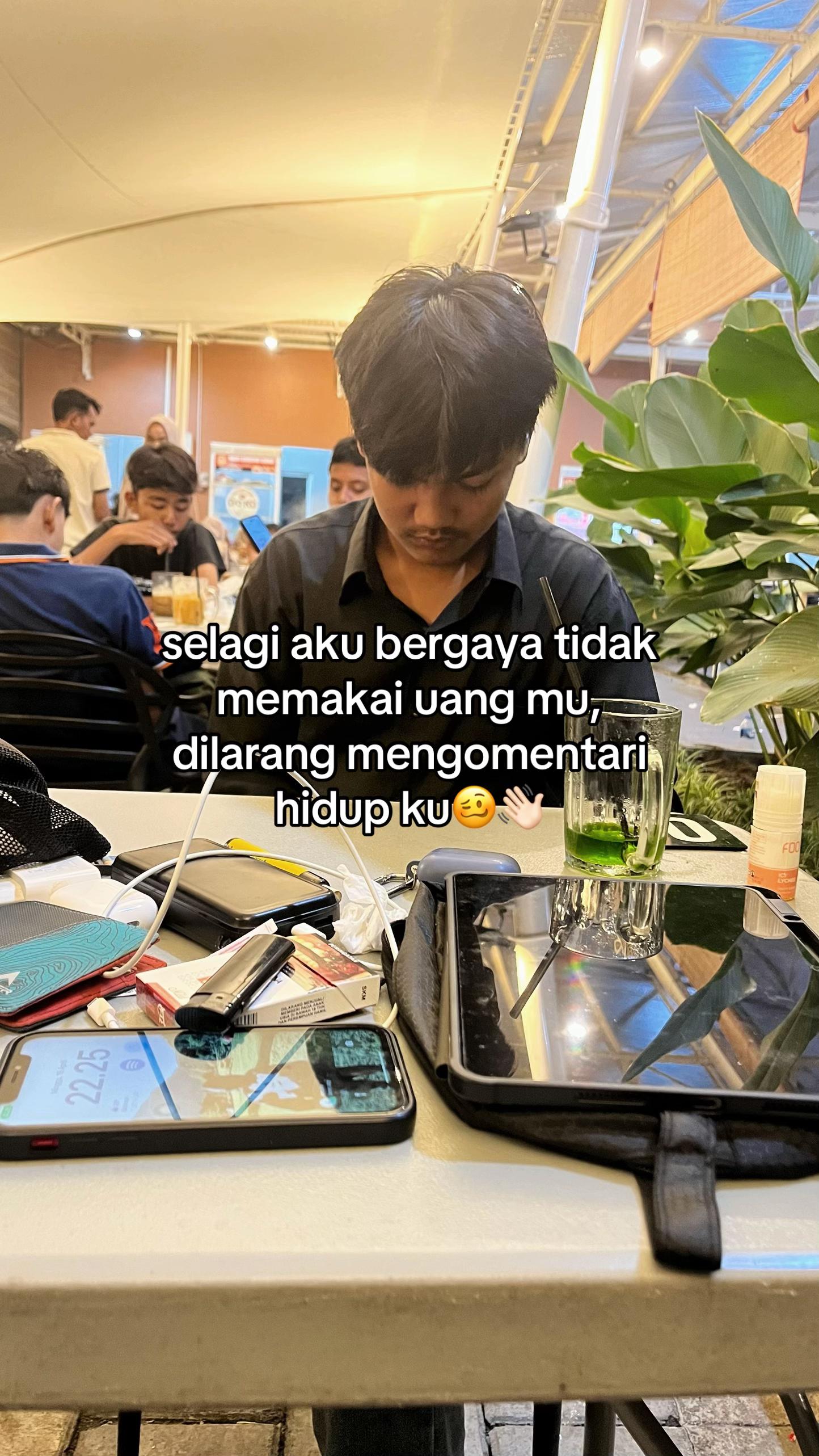 @viie.