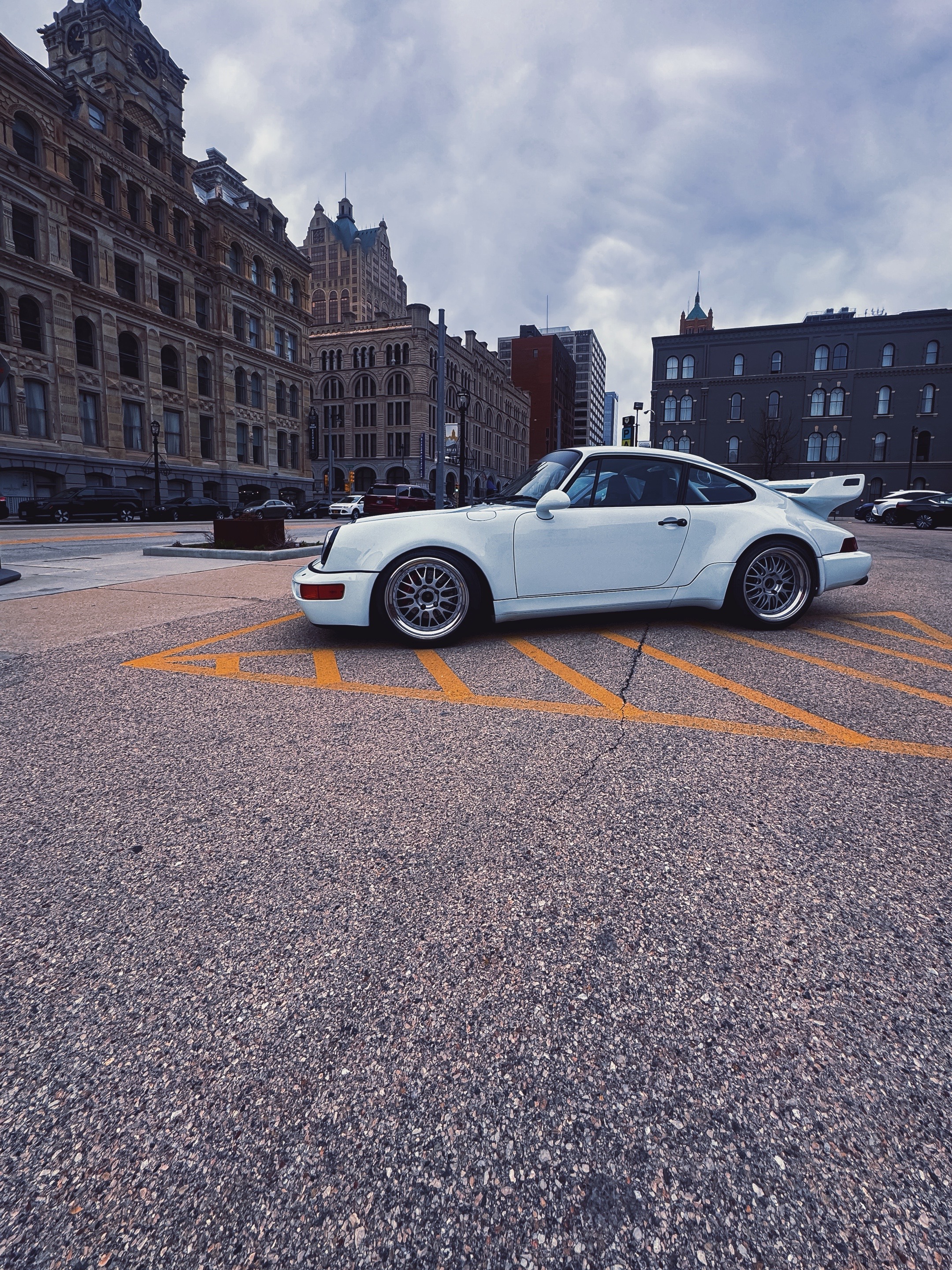 @Haupt_Garage