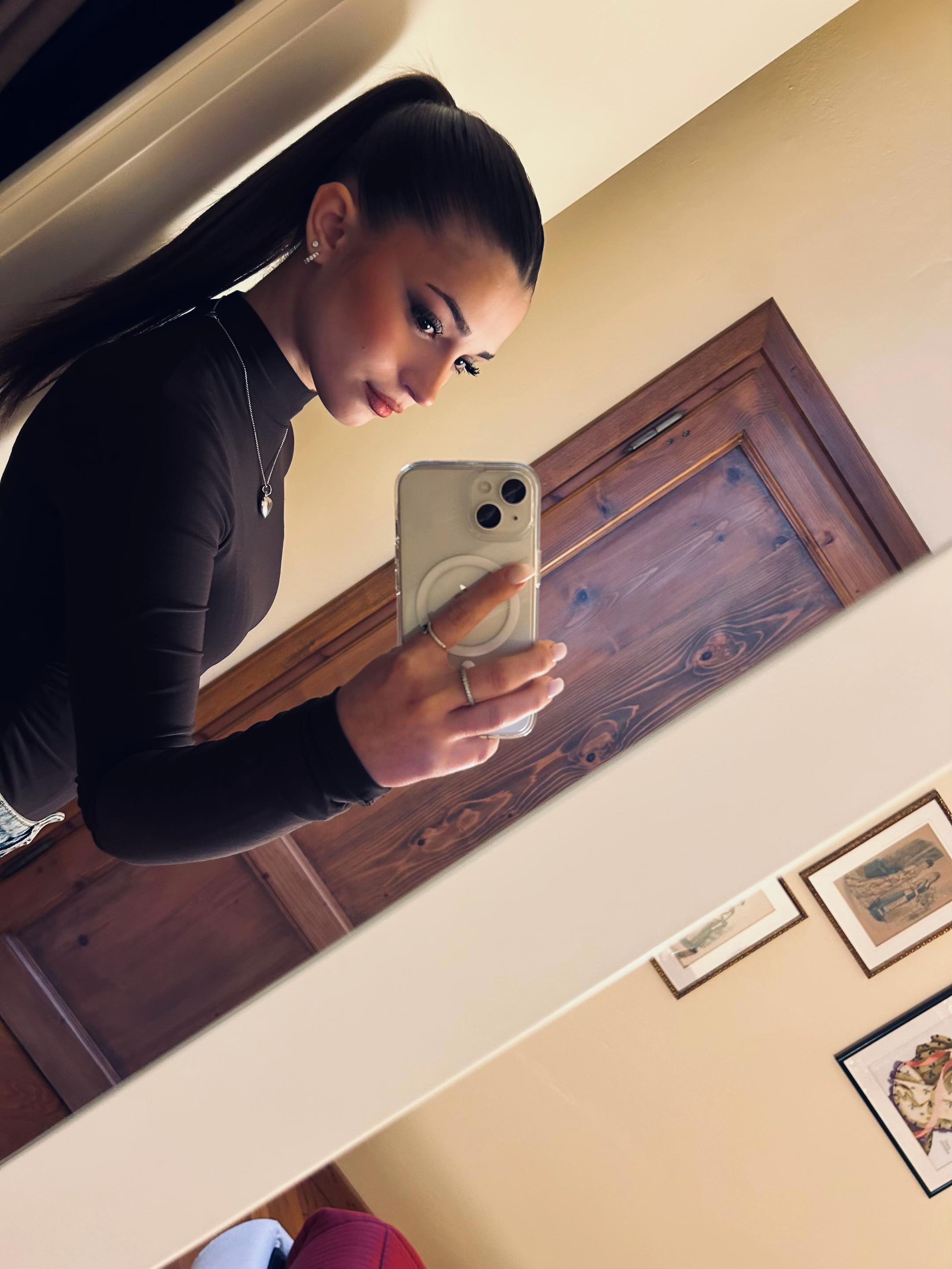 @👸🏻