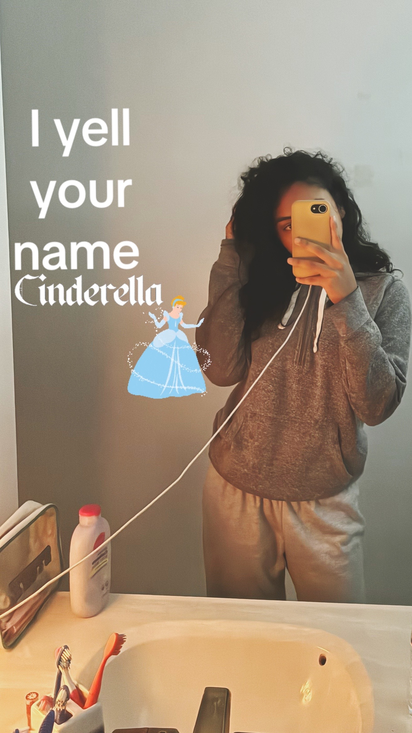 @⃟