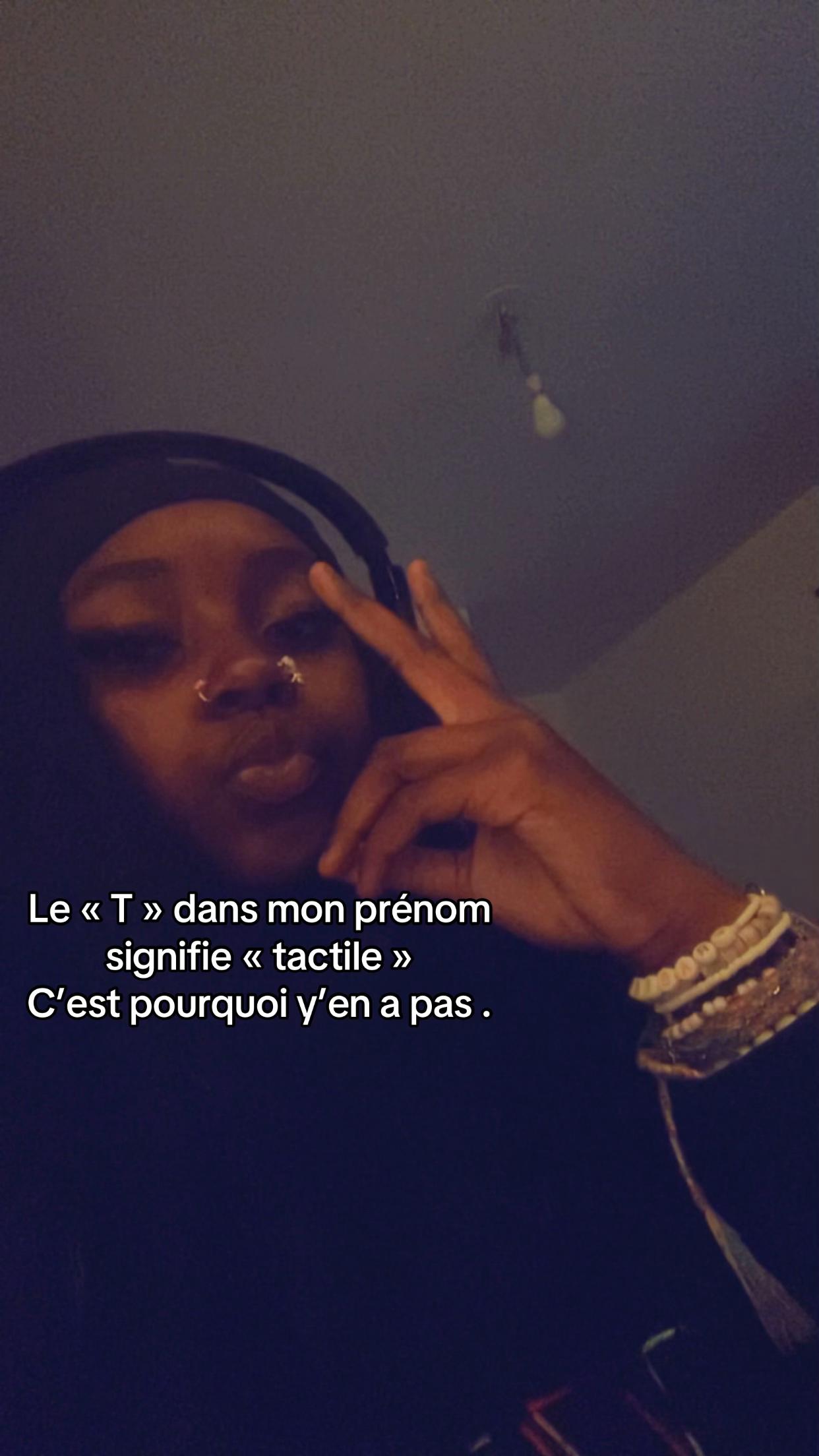 @𝑹𝟐&rsquo;🥭