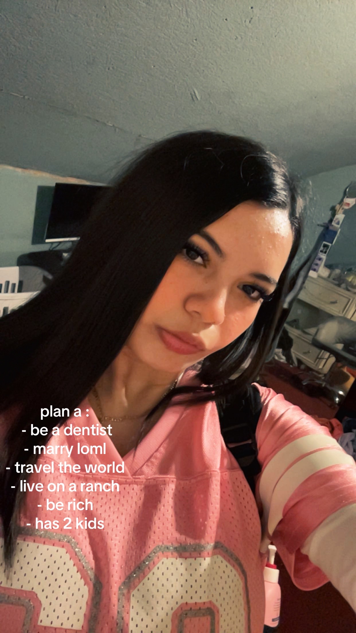 @isabella