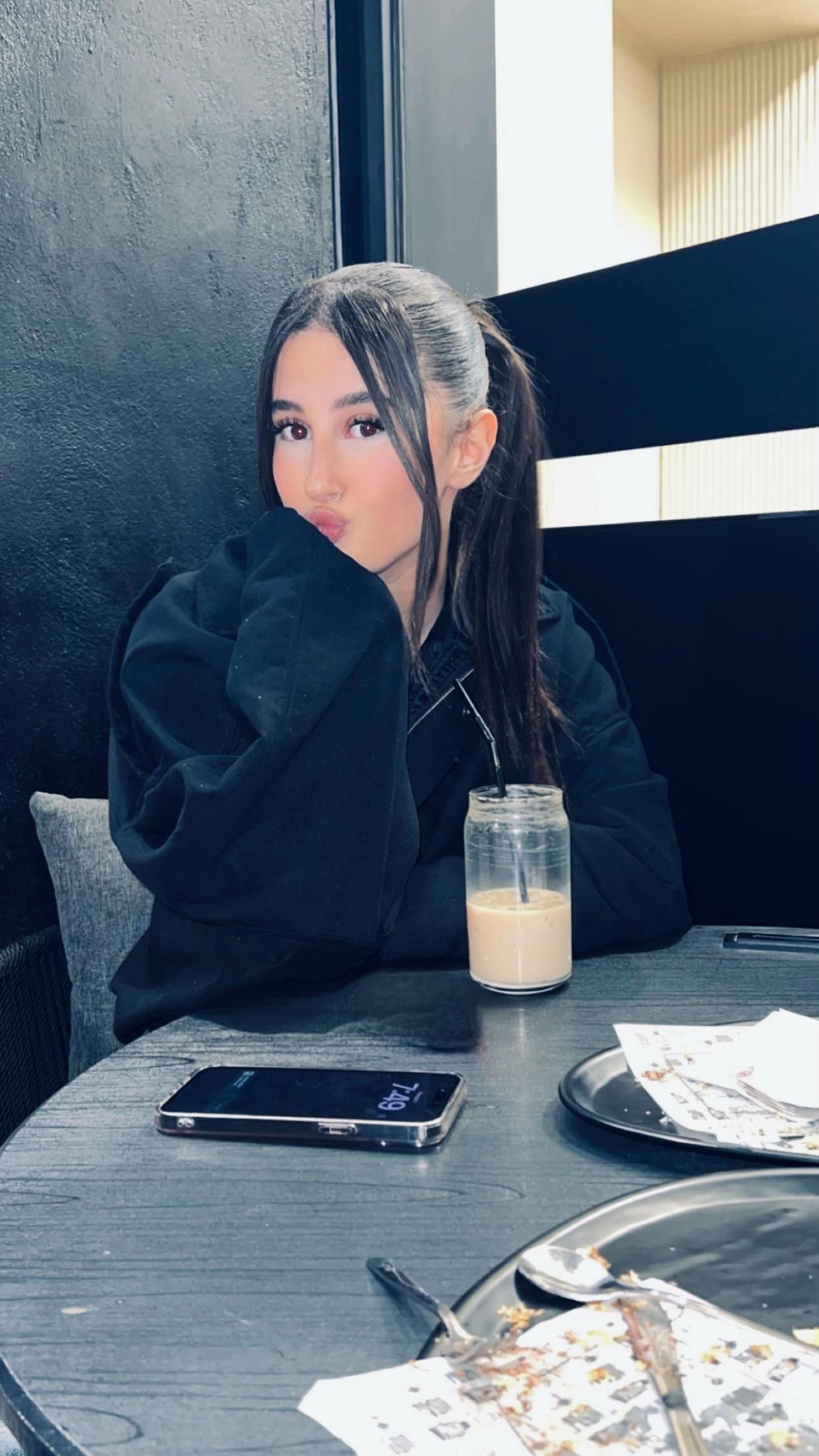 @Wxmayax