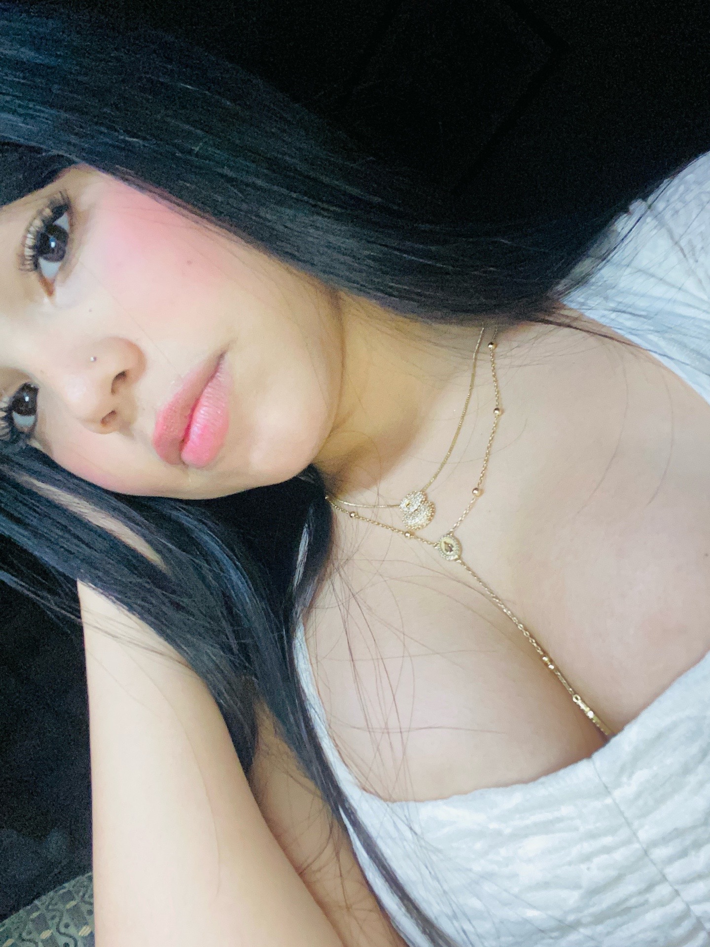 @𝐬𝐨𝐟𝐢𝐚💘