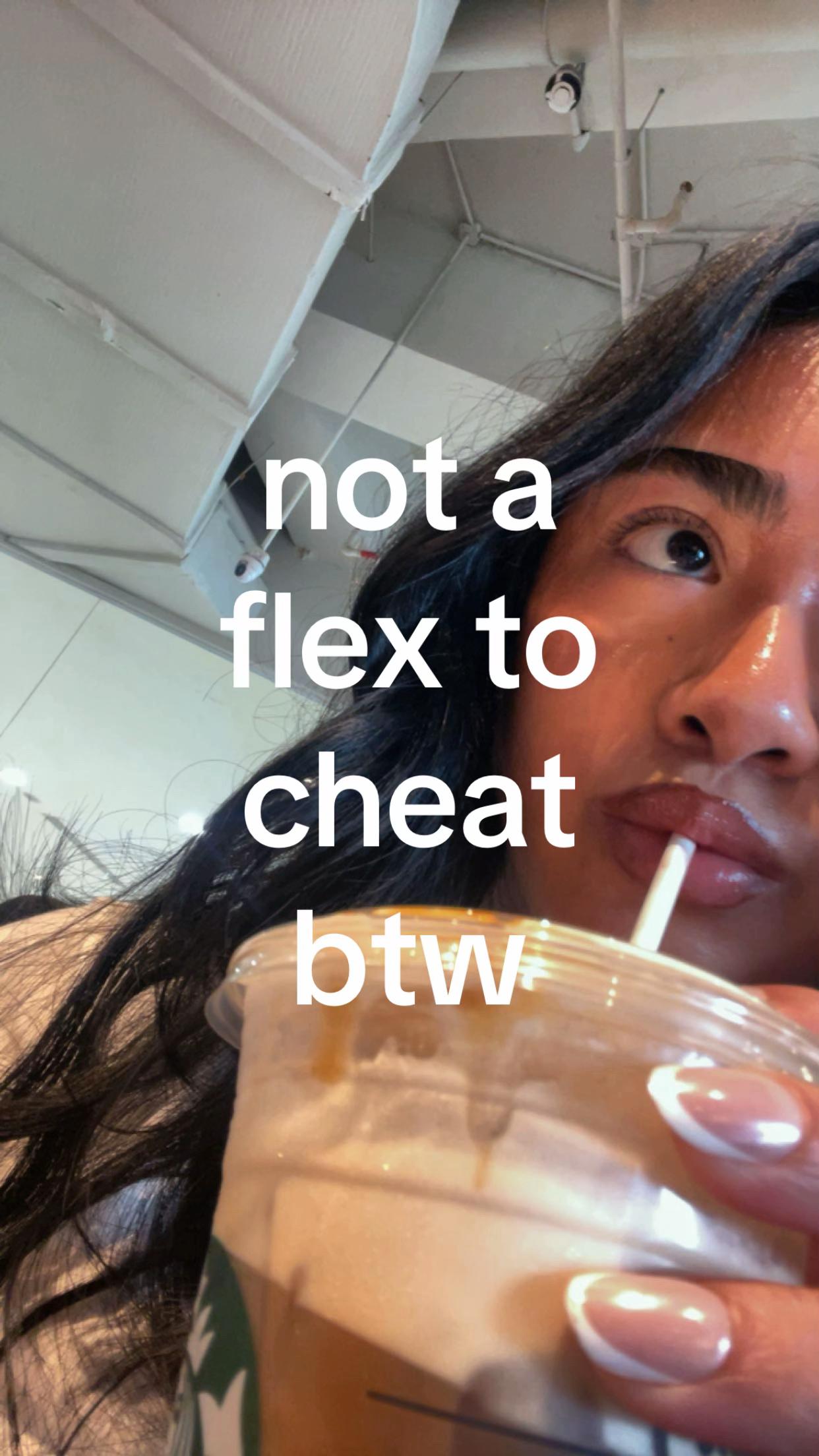 @TH💋NIA