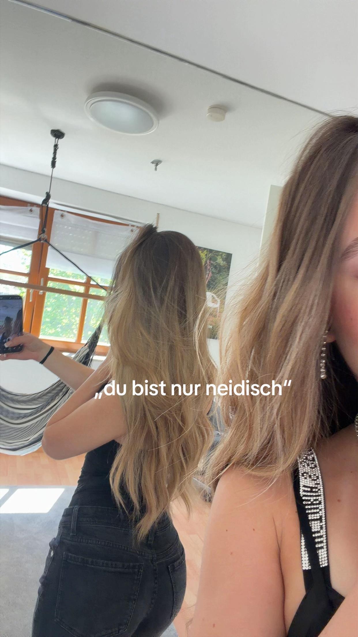 @mia.lavinia
