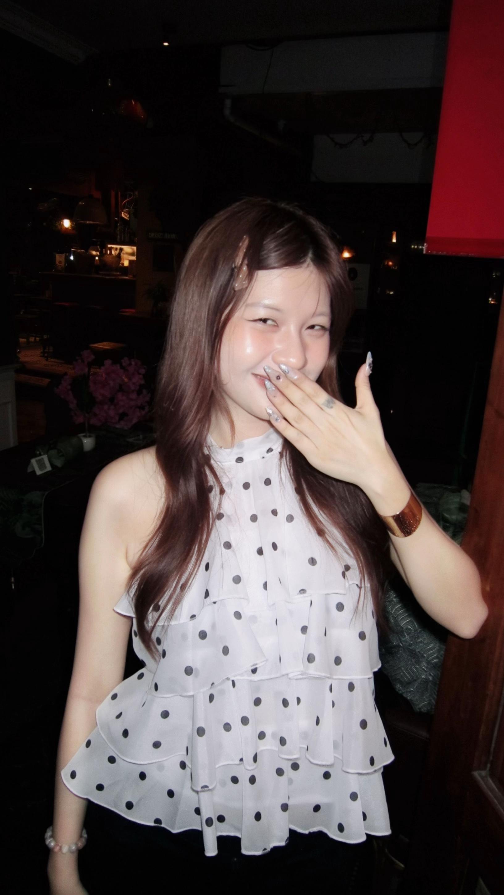 @Monika-ម៉ូនីកា