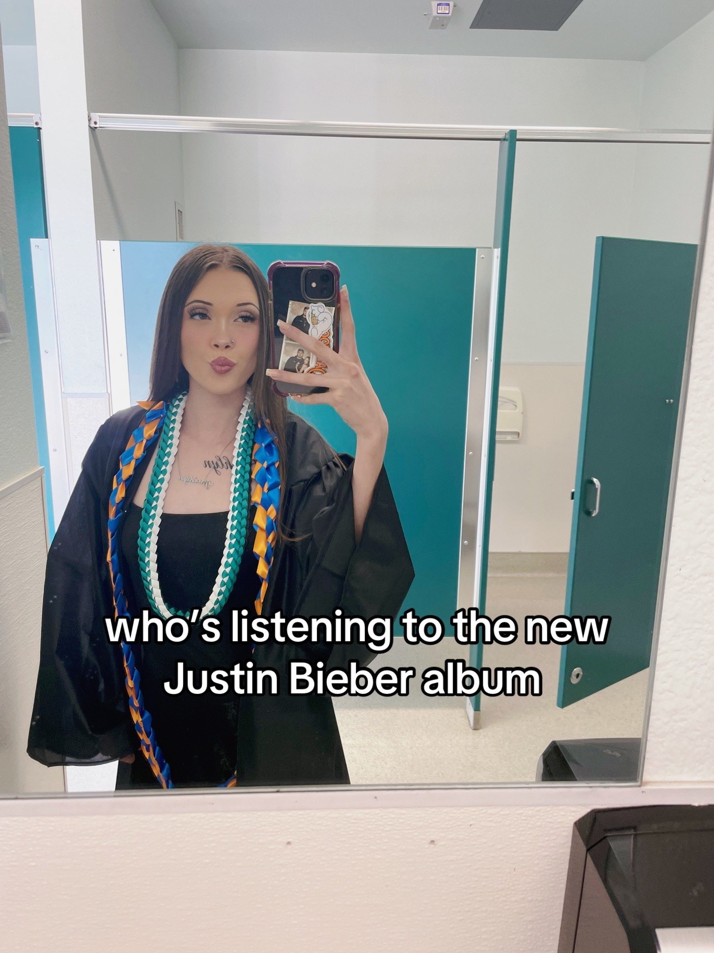 @…