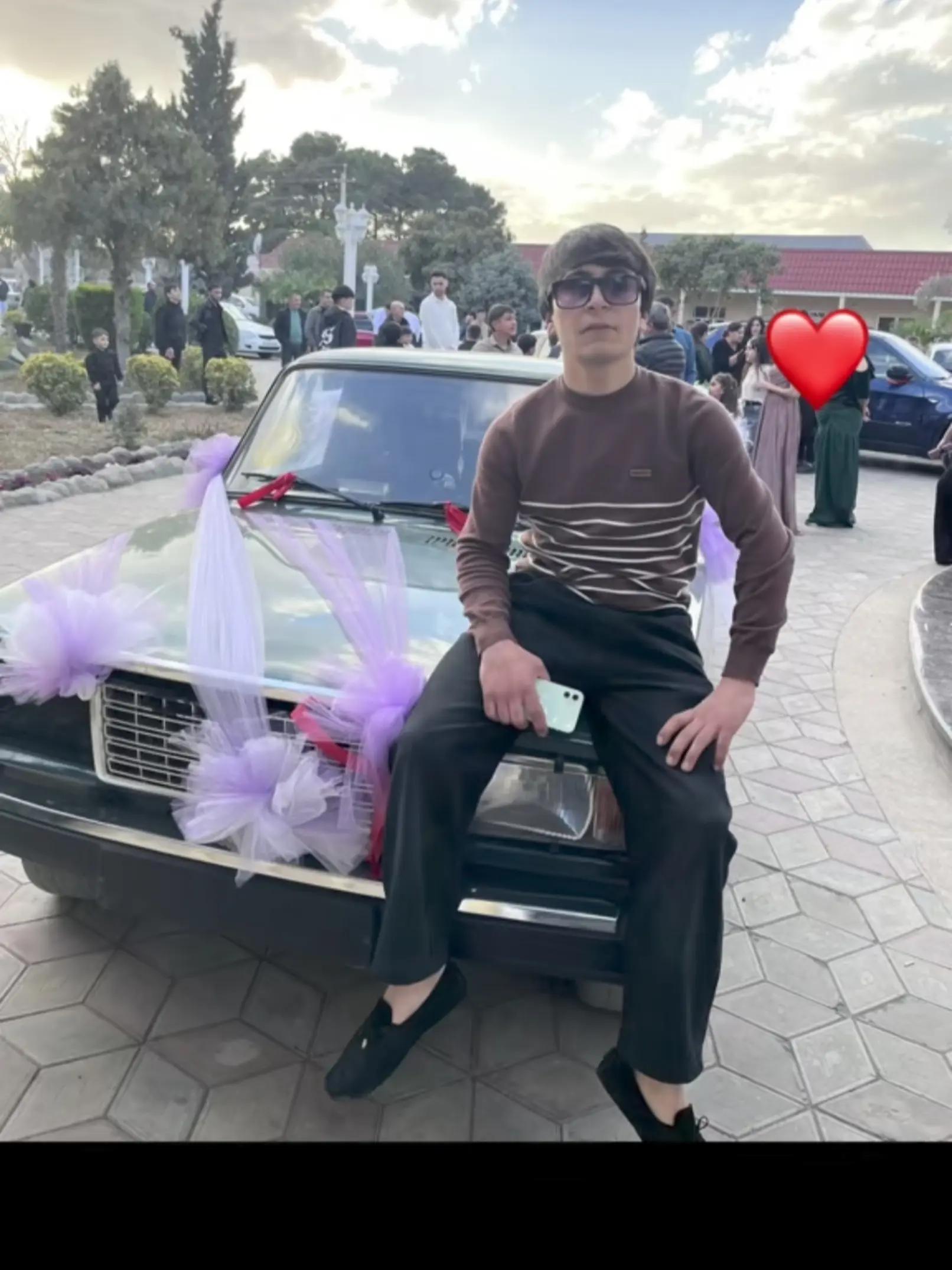 @İstifadəçi